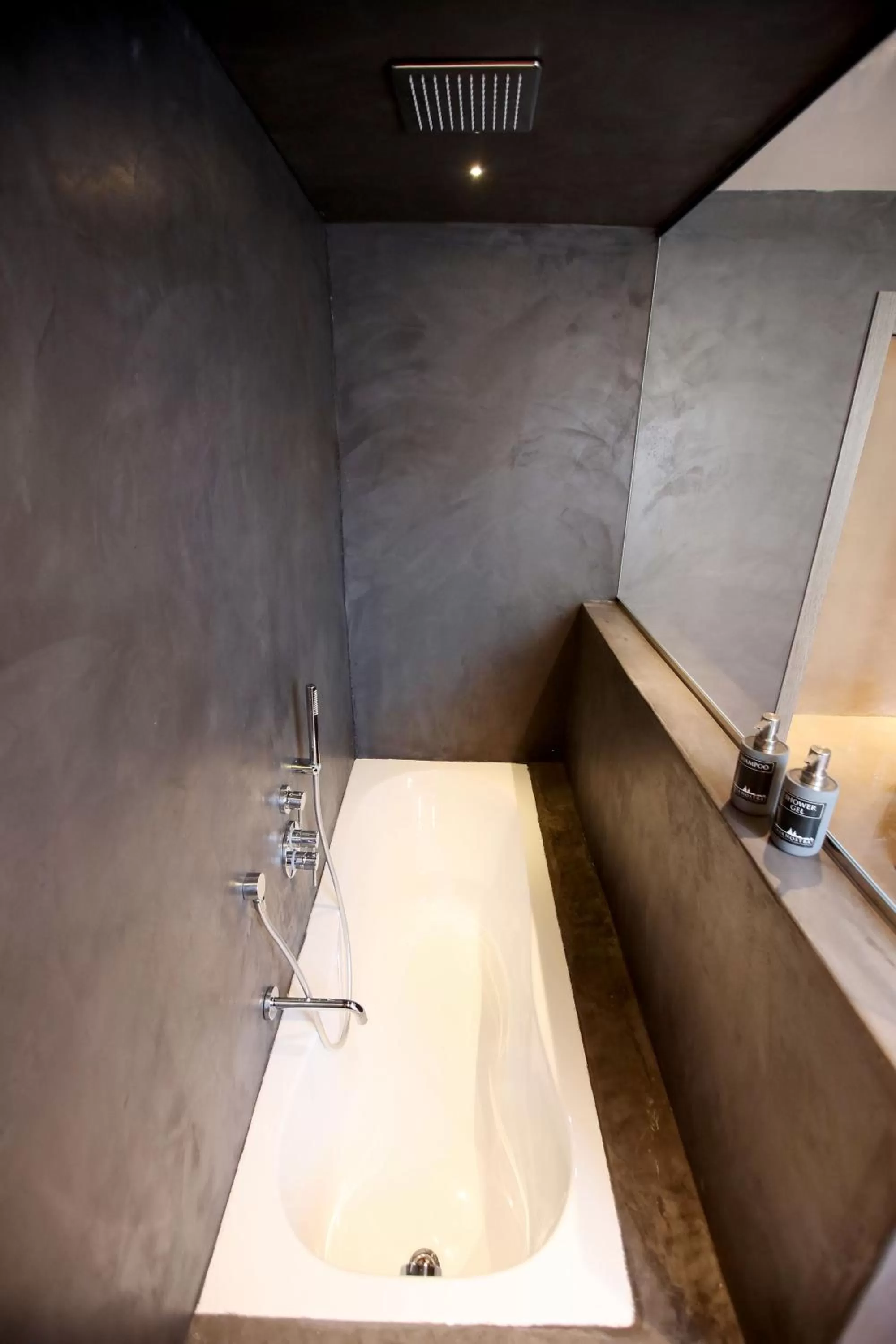 Bathroom in Casa Nostra Luxury Suites & Spa