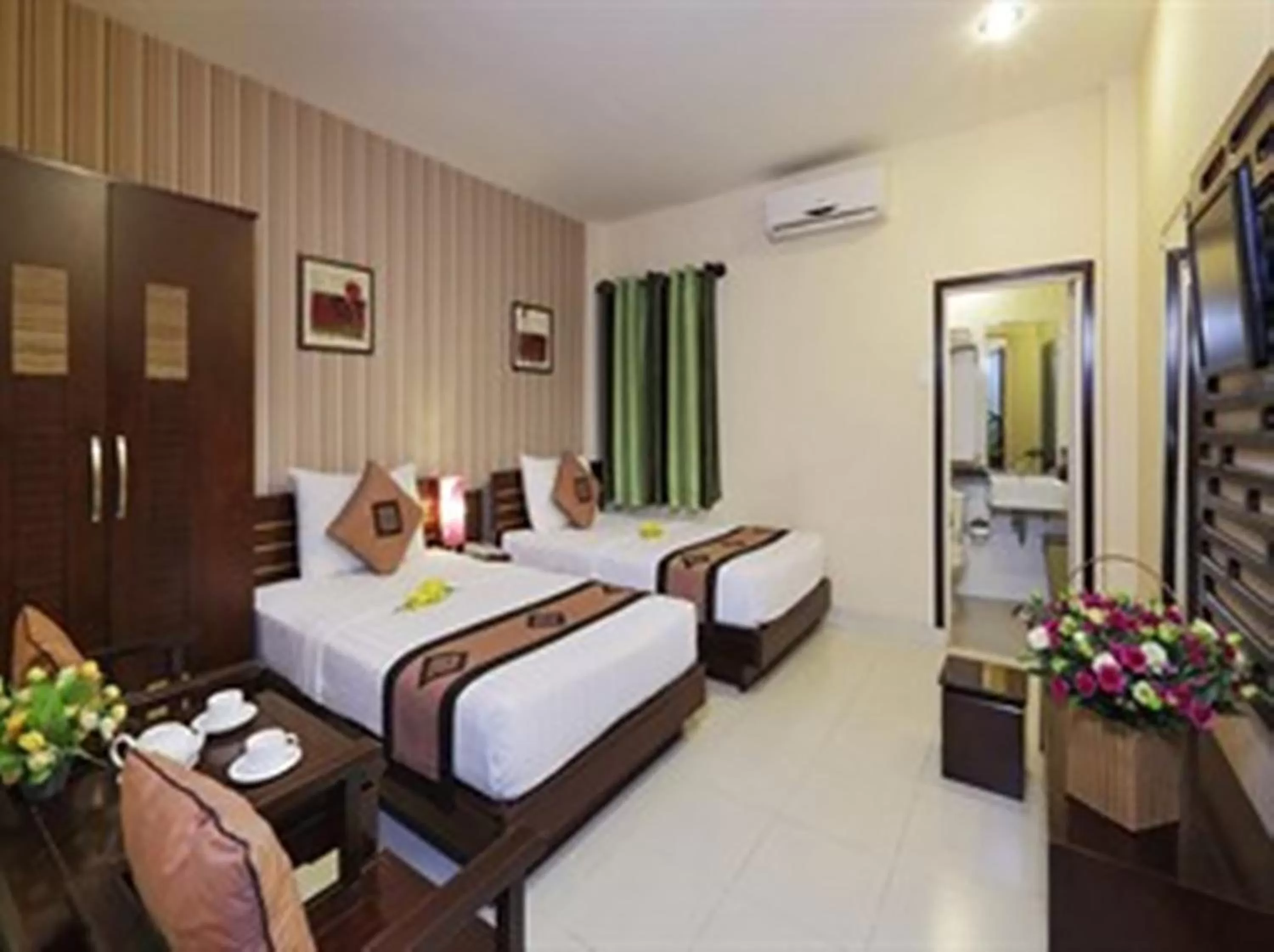 Photo of the whole room in Sen Sai Gon Hotel - Ben Thanh Market