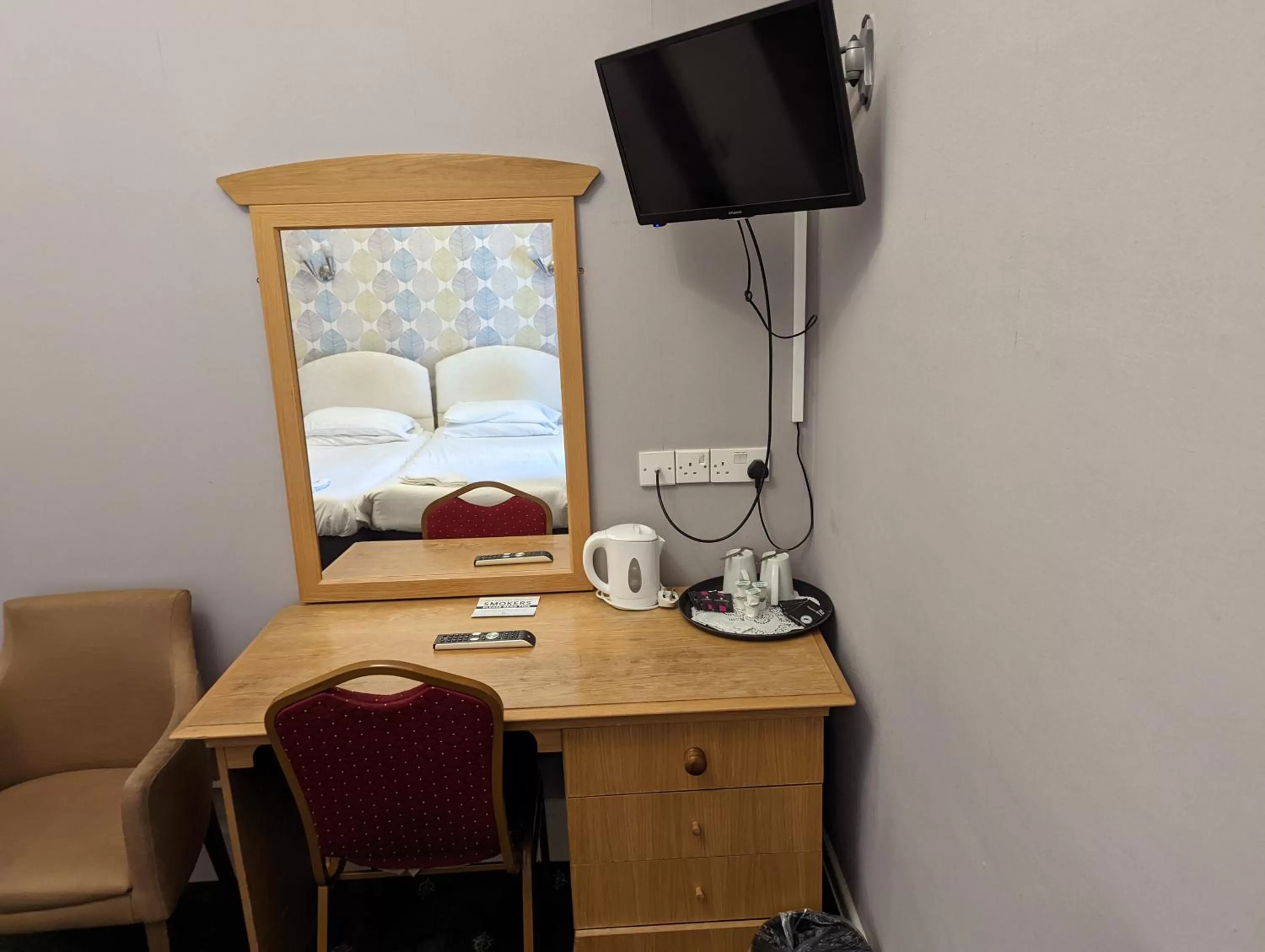 Bedroom in Suncliff Hotel - OCEANA COLLECTION