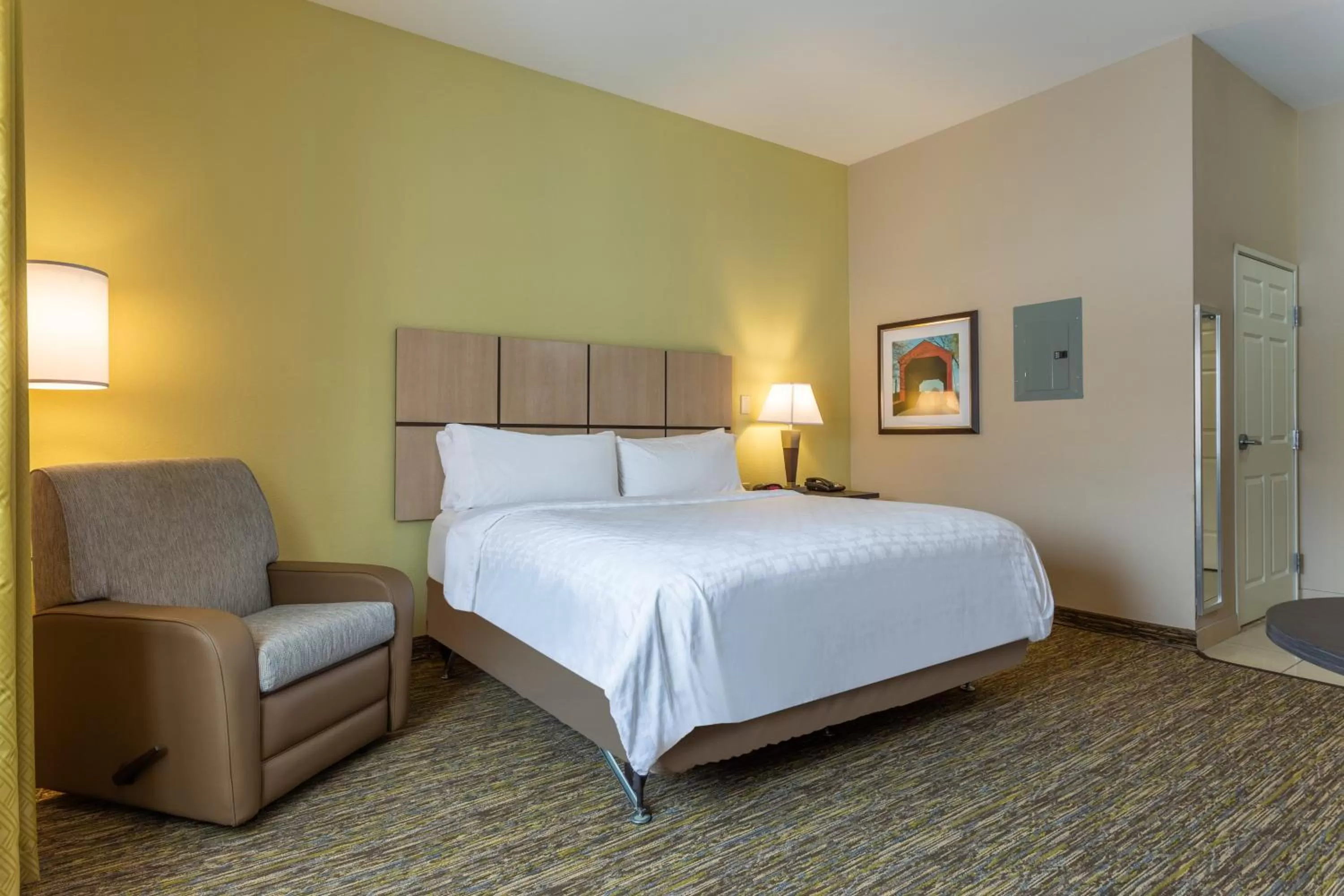 Photo of the whole room, Bed in Candlewood Suites South Bend Airport by IHG