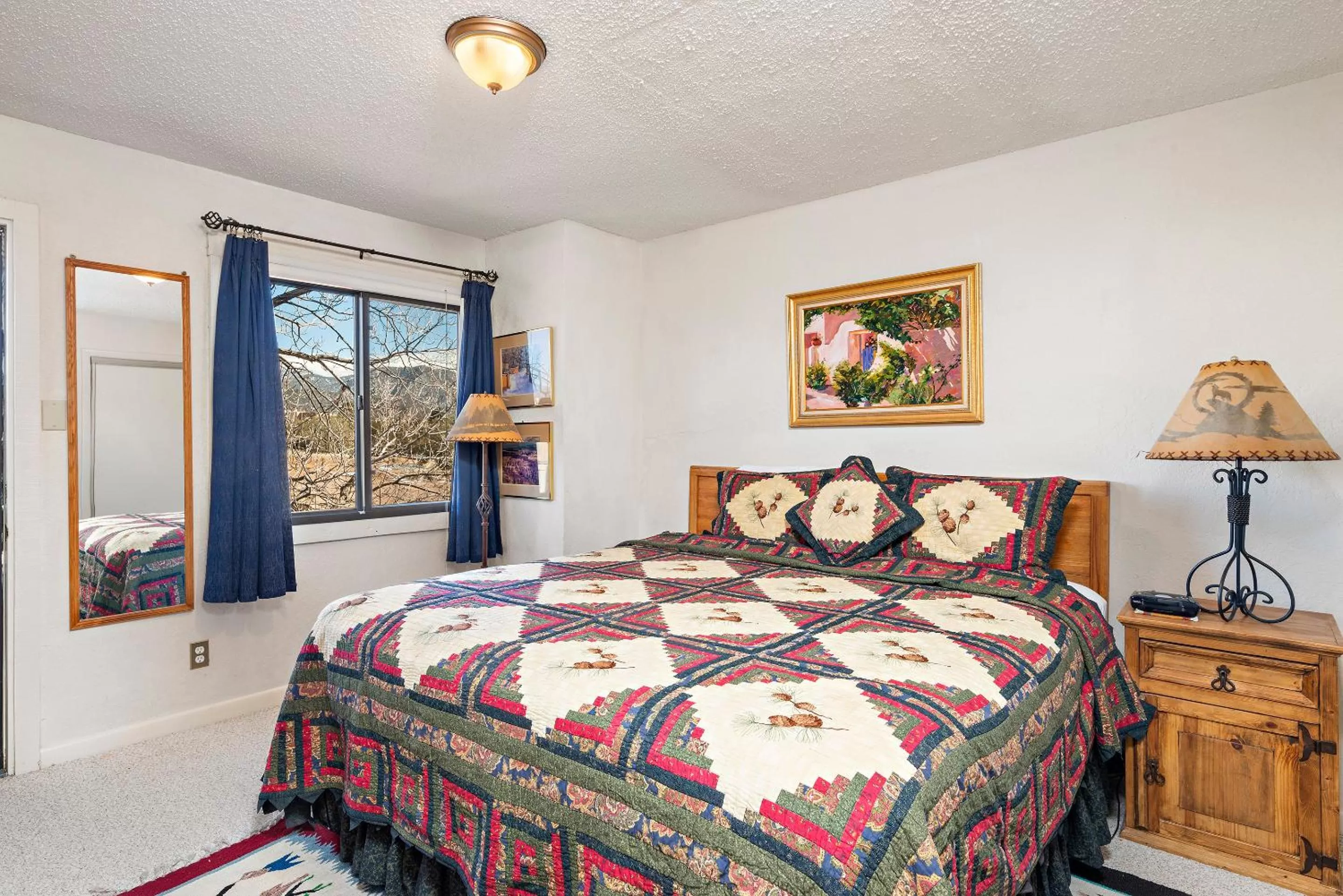 Bedroom, Bed in Fort Marcy Suites by All Seasons Resort Lodging