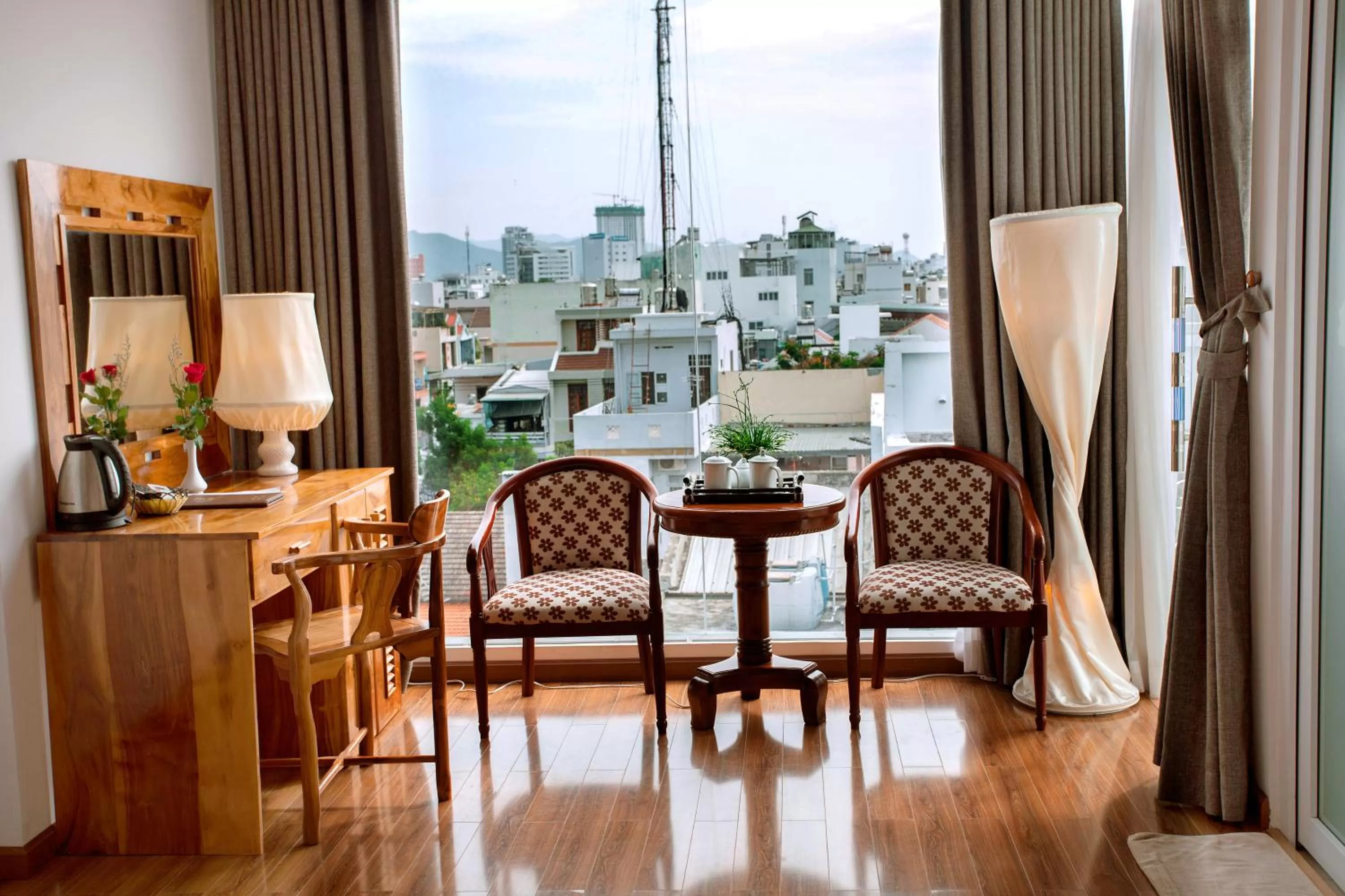 Day in Rex Hotel & Apartment