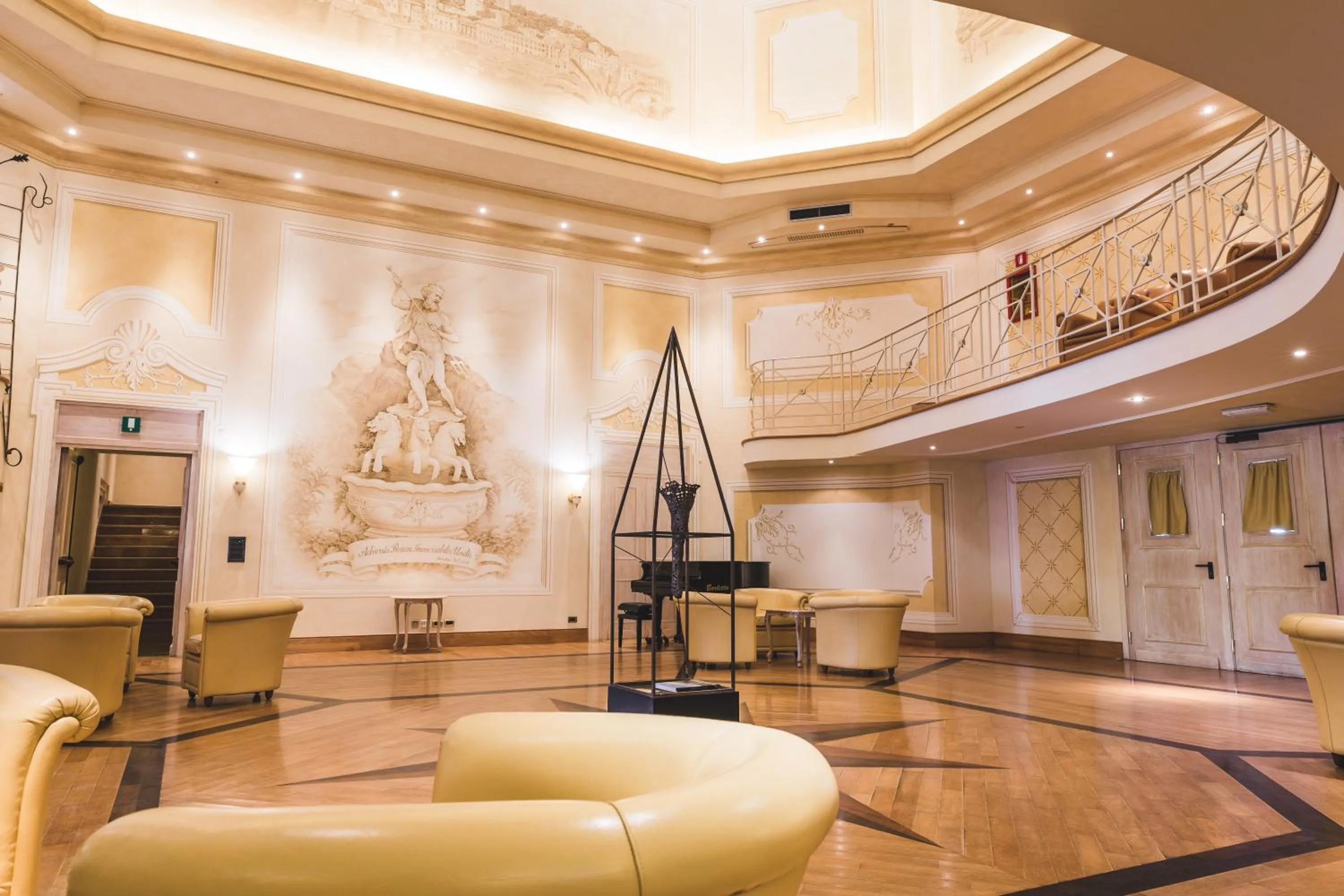 Lobby or reception in Suite Hotel Nettuno