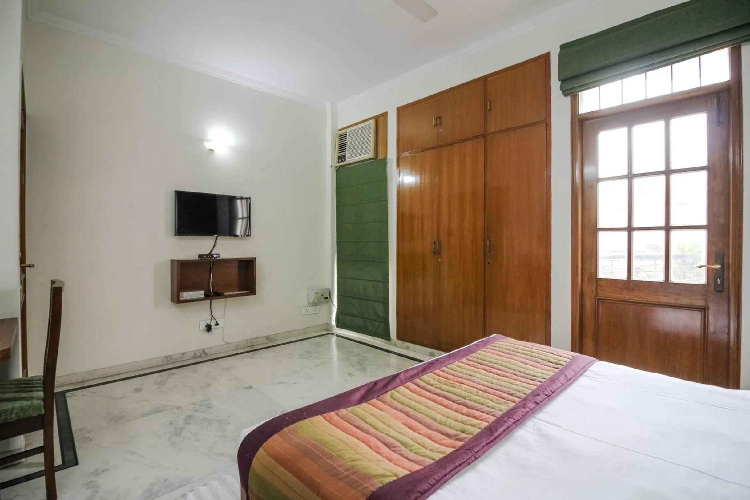 Bed in Under My Roof Green Park