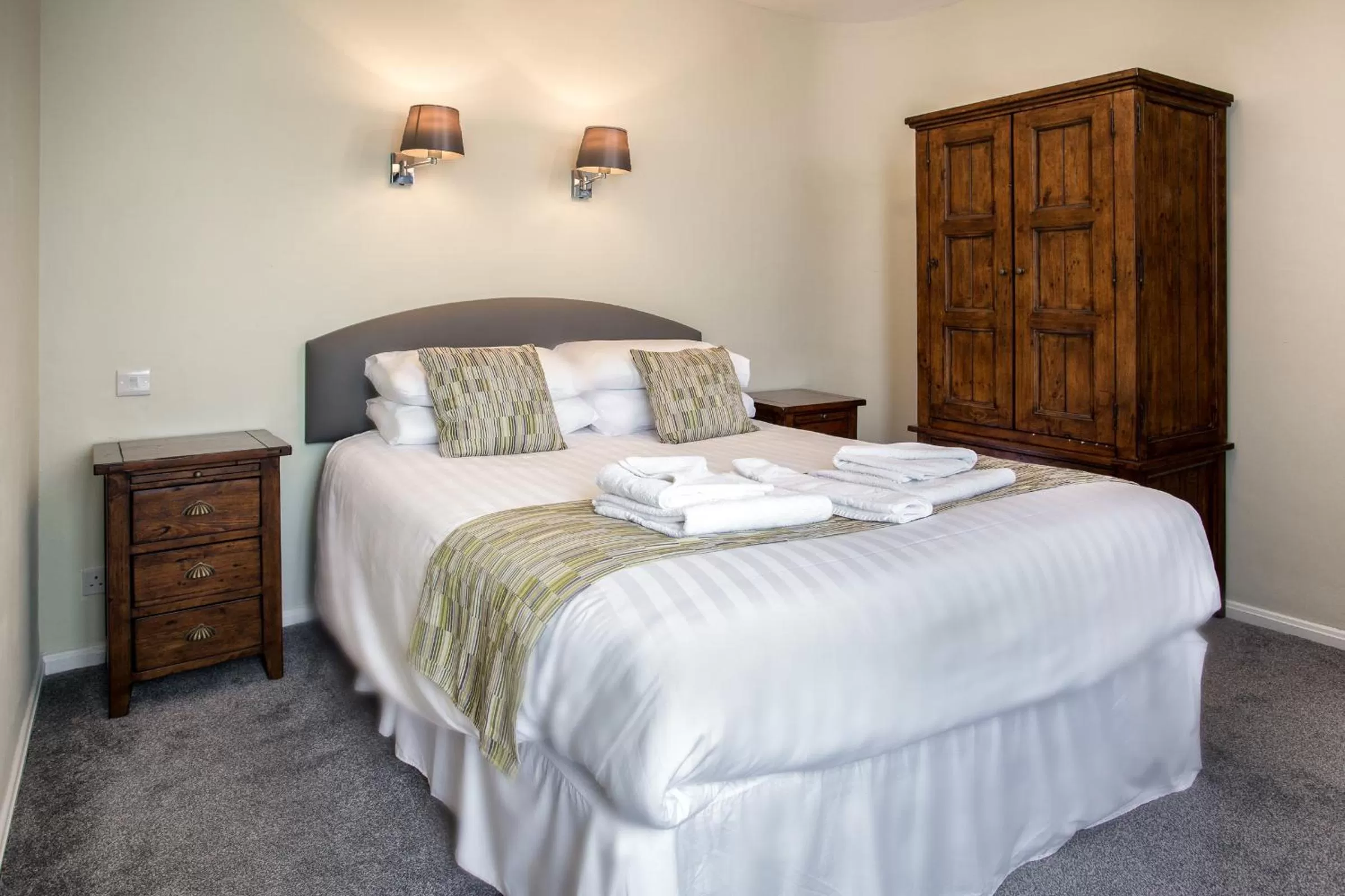 Bedroom, Bed in The Babbacombe Hotel