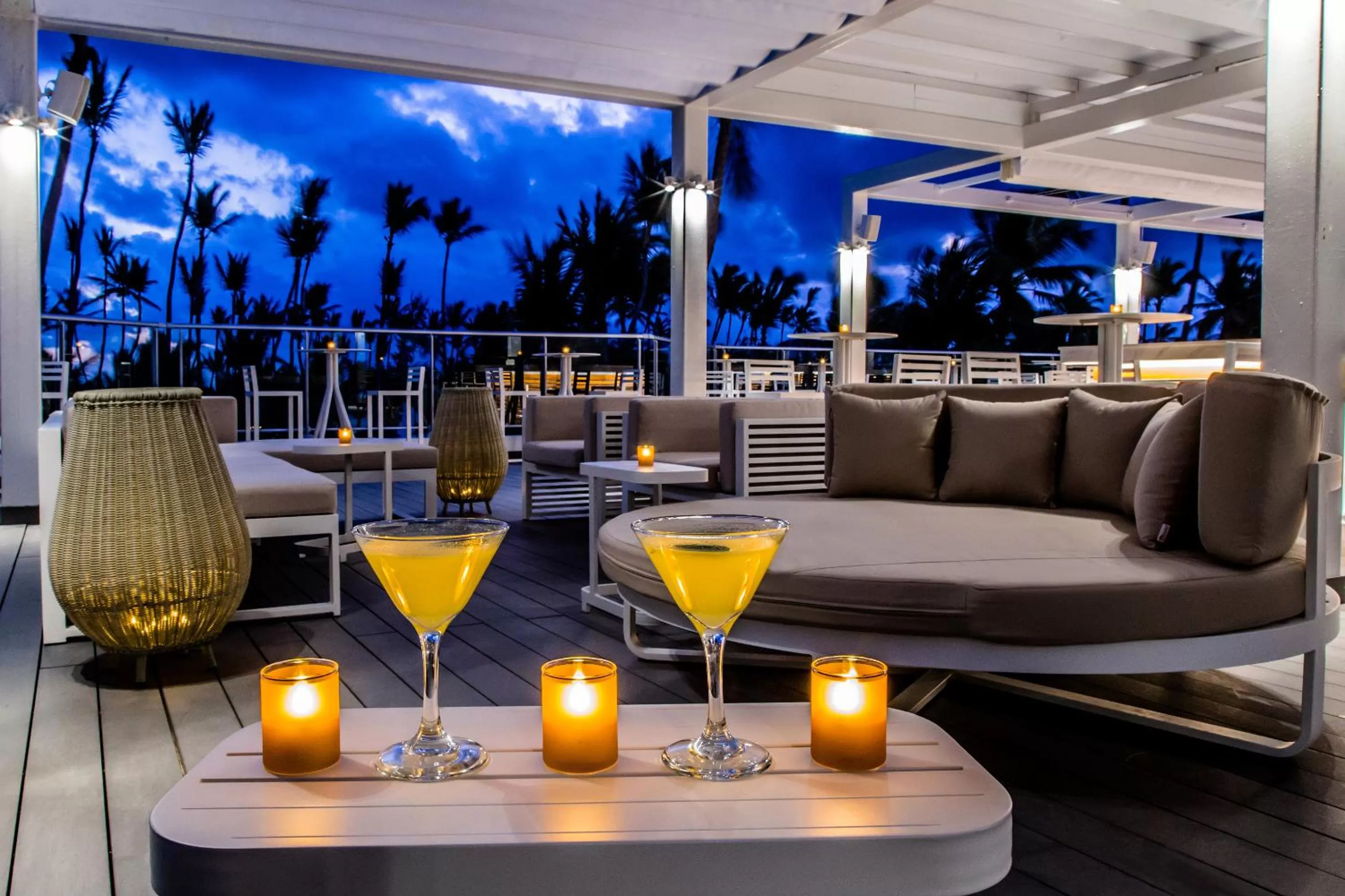 Lounge or bar in Meliá Punta Cana Beach Wellness Inclusive - Adults only