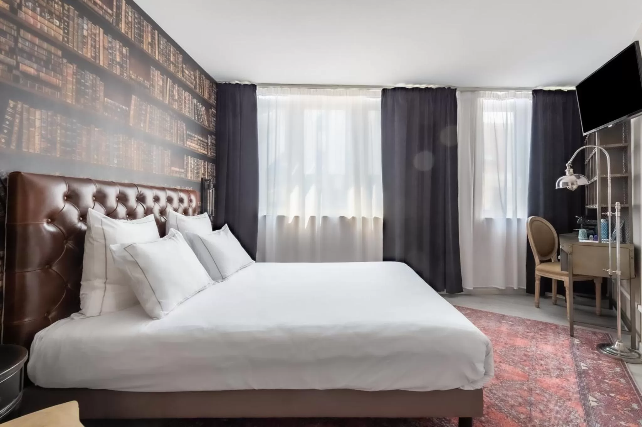 Photo of the whole room in La Maison Hôtel Mulhouse Centre