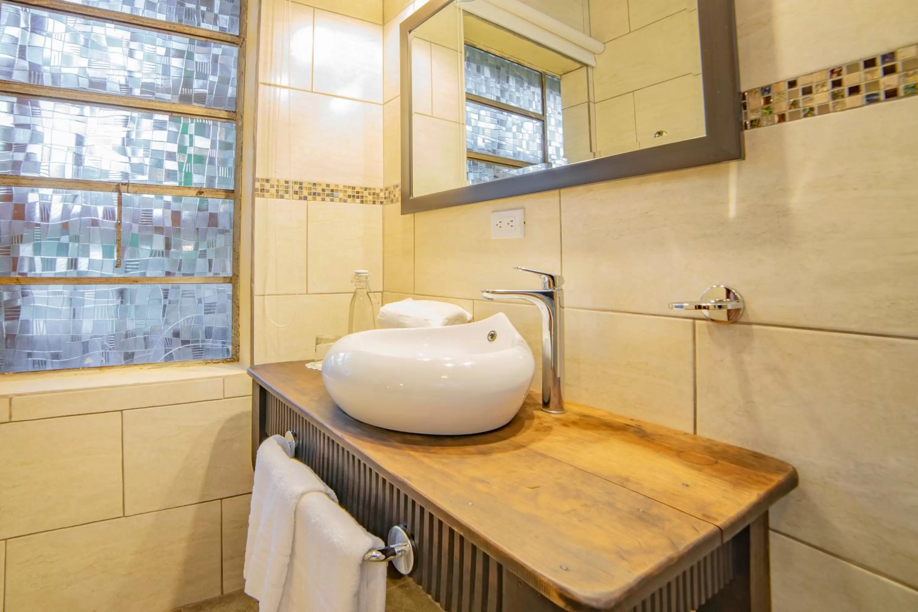 Bathroom in Hotel Palacio Chico 1948