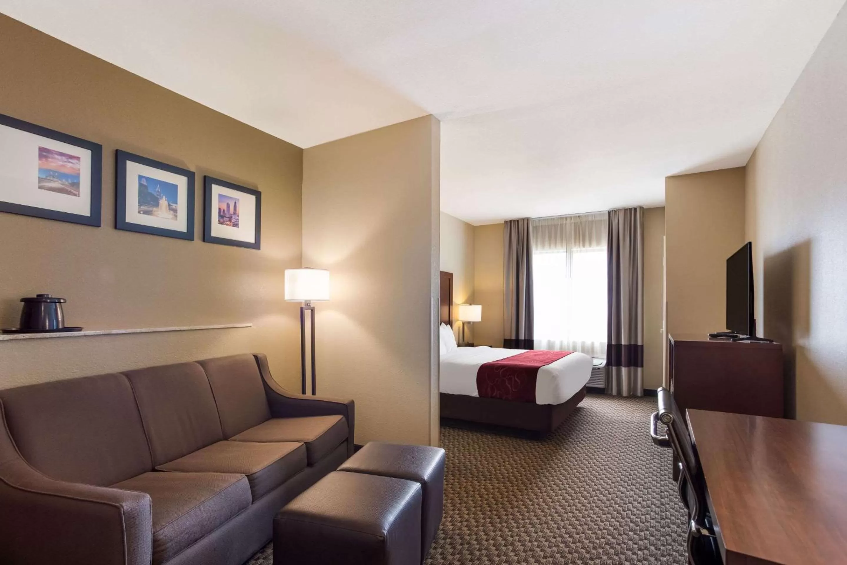 Bedroom, Bed in Comfort Suites Saraland - North Mobile