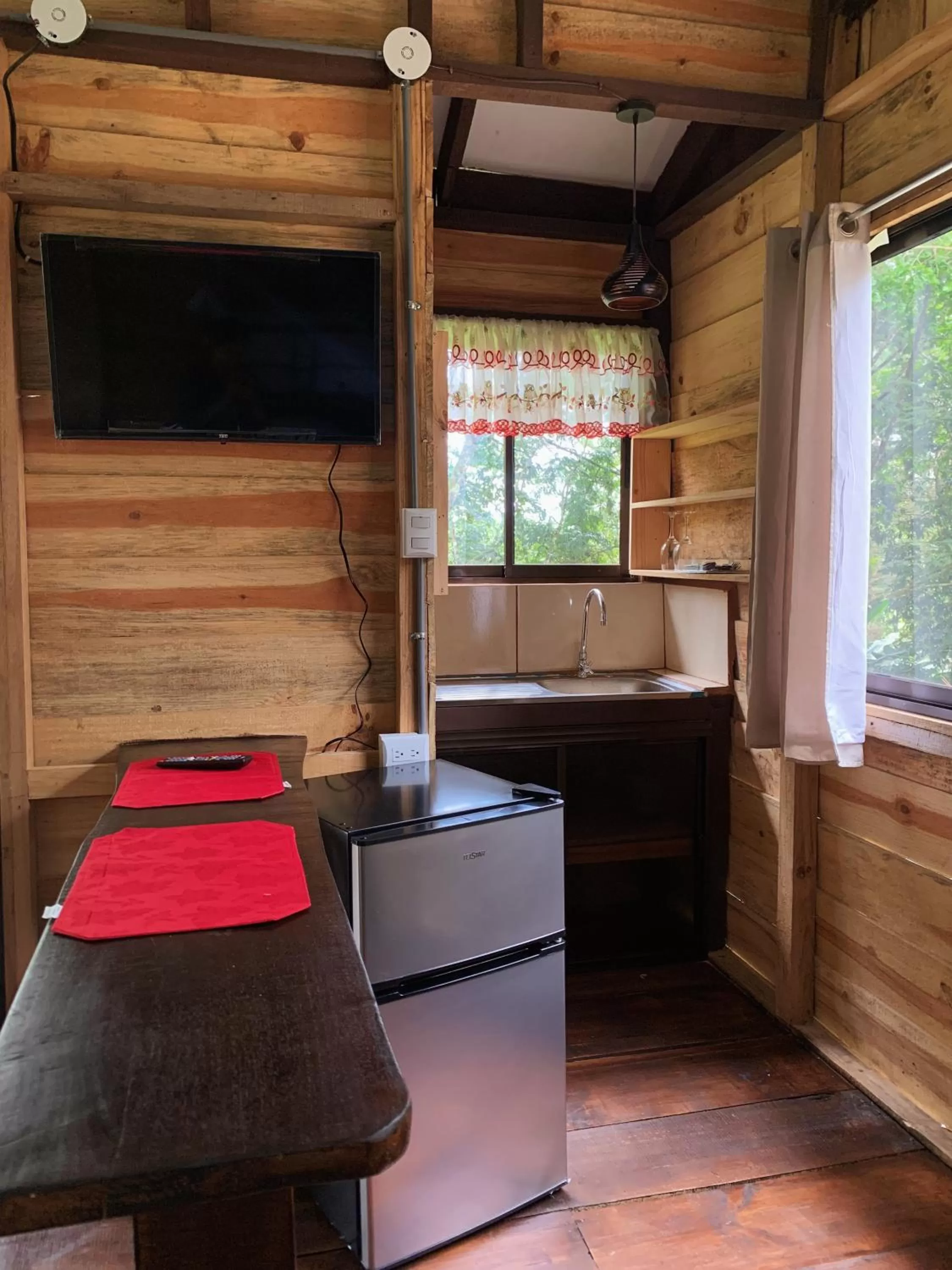 kitchen, Kitchen/Kitchenette in Hospedaje La Naciente