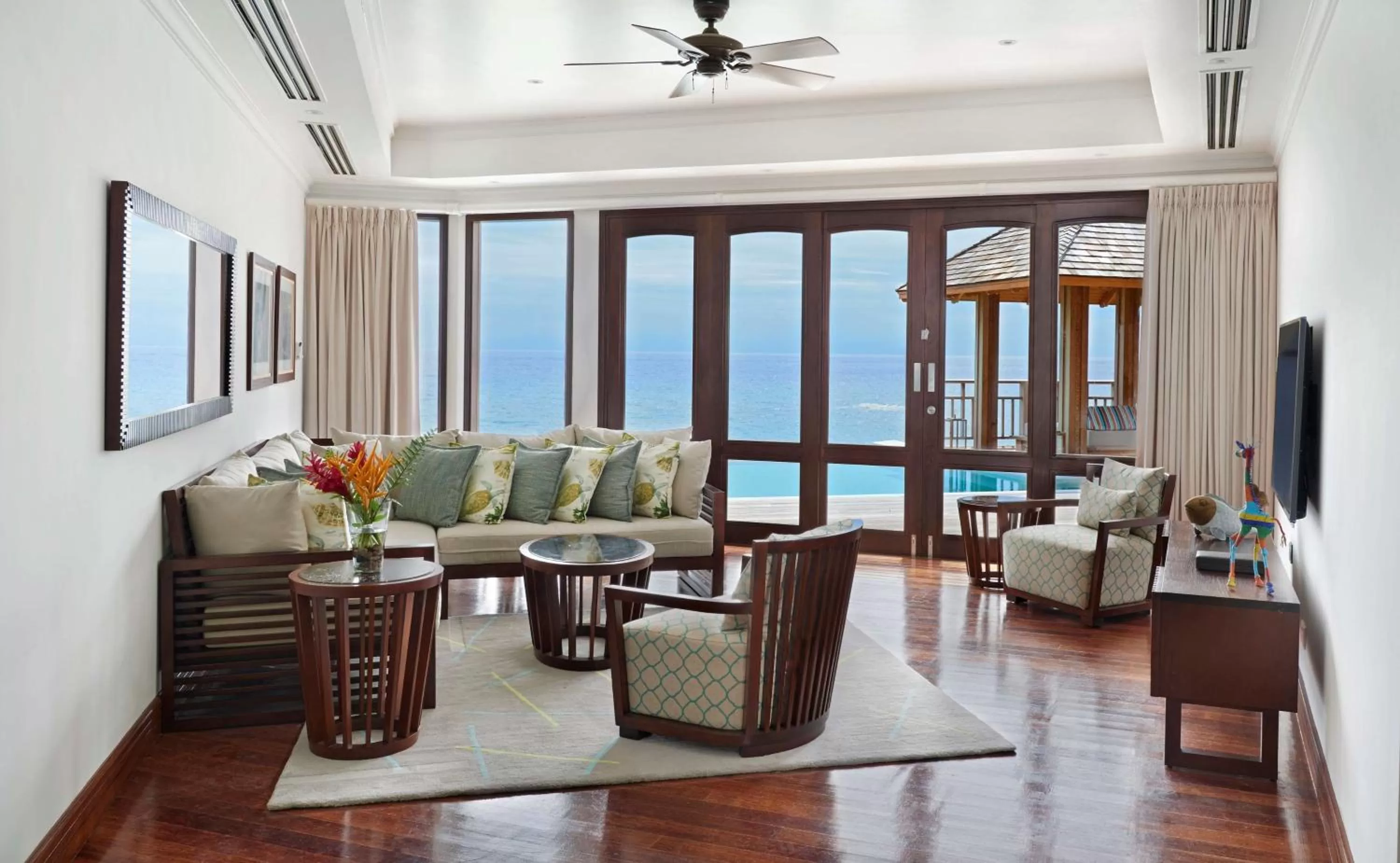 Living room in Hilton Seychelles Northolme Resort & Spa
