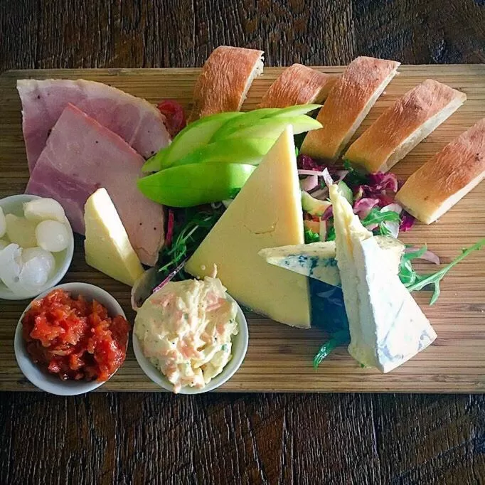 Food in The Bath Arms Hotel