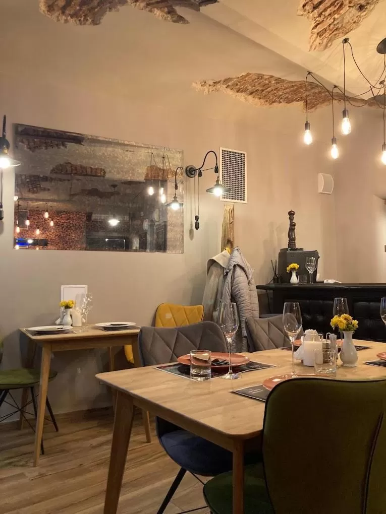 Restaurant/places to eat in Hotel Ambiente Wellness & Spa