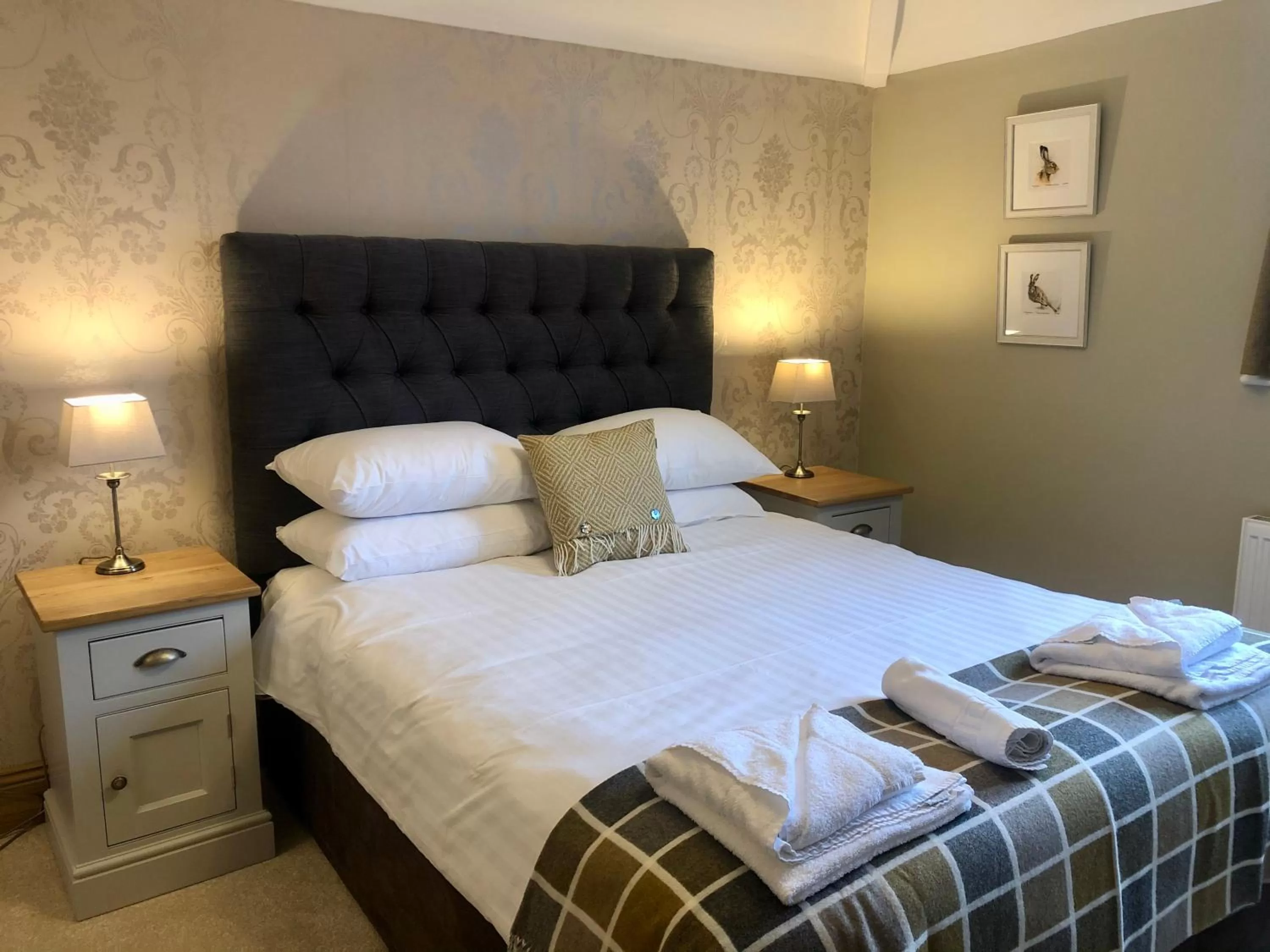 Bedroom, Bed in The Mary Mount Hotel