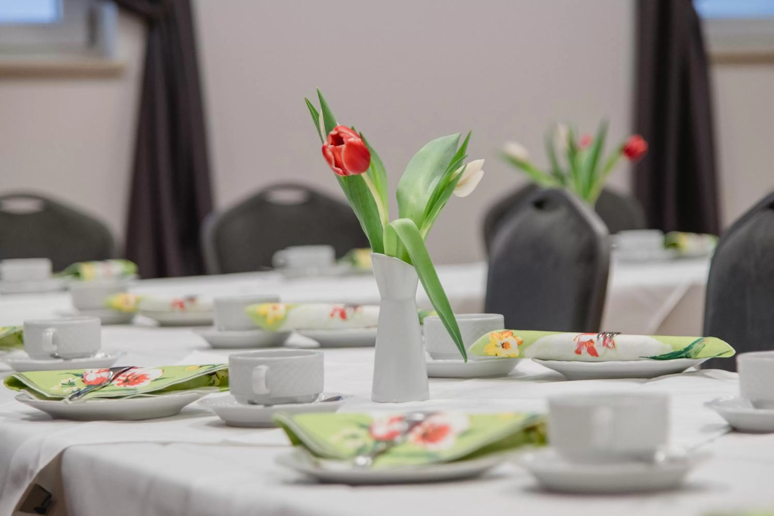 Restaurant/places to eat in Hotel Müller