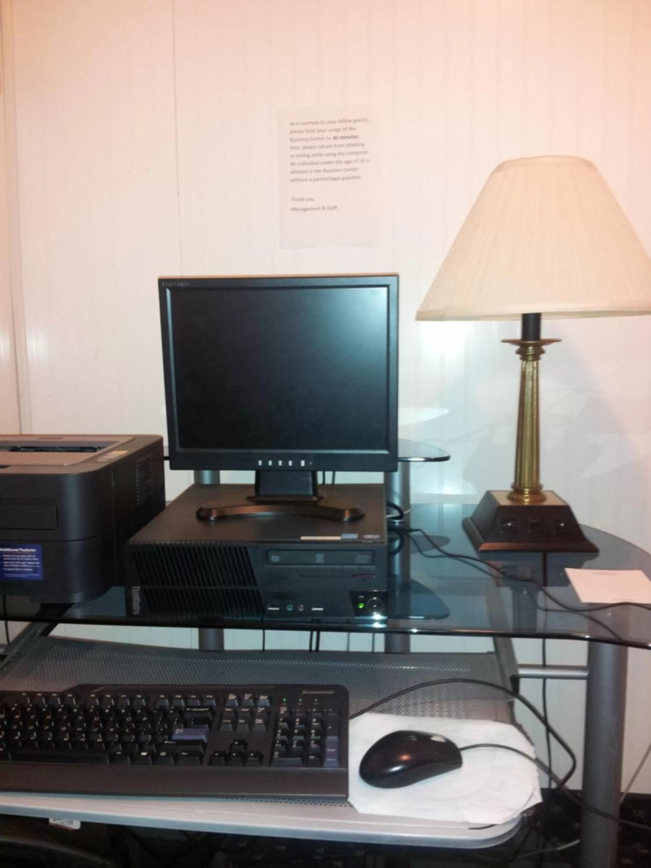 TV and multimedia in Baymont by Wyndham Greensboro/Coliseum