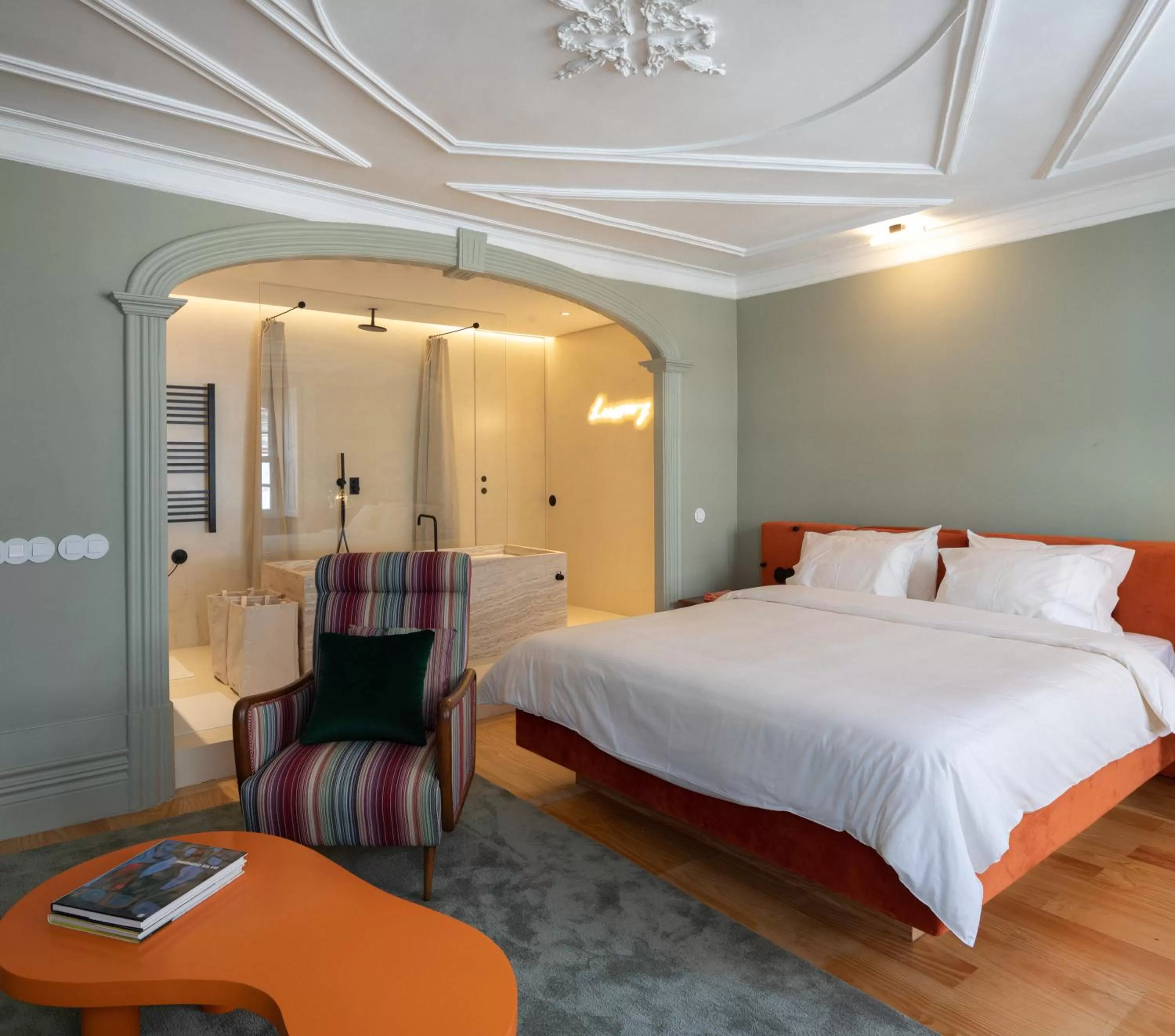 Bed in Almadina Smart Luxury