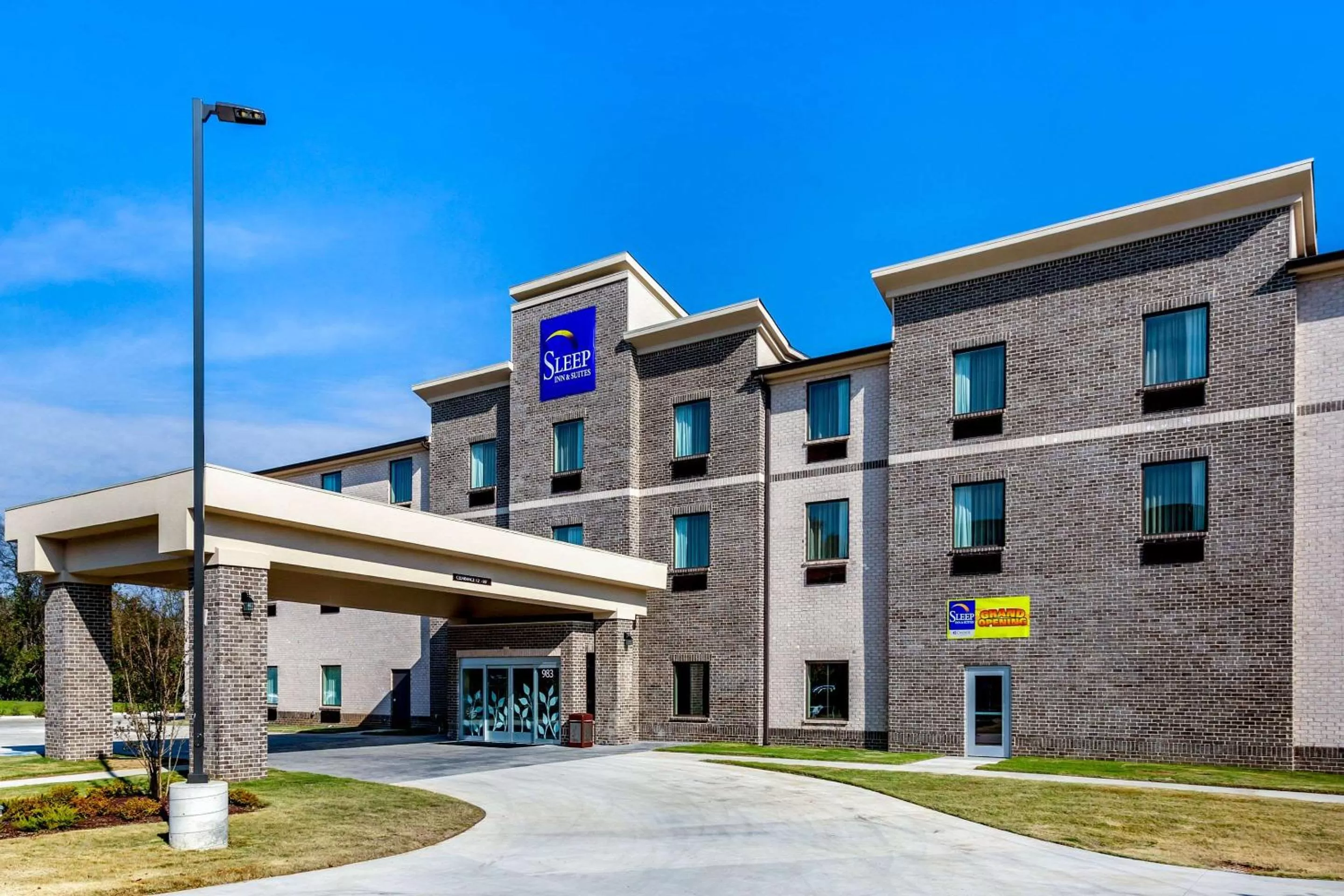 Property building in Sleep Inn & Suites Gallatin - Nashville Metro