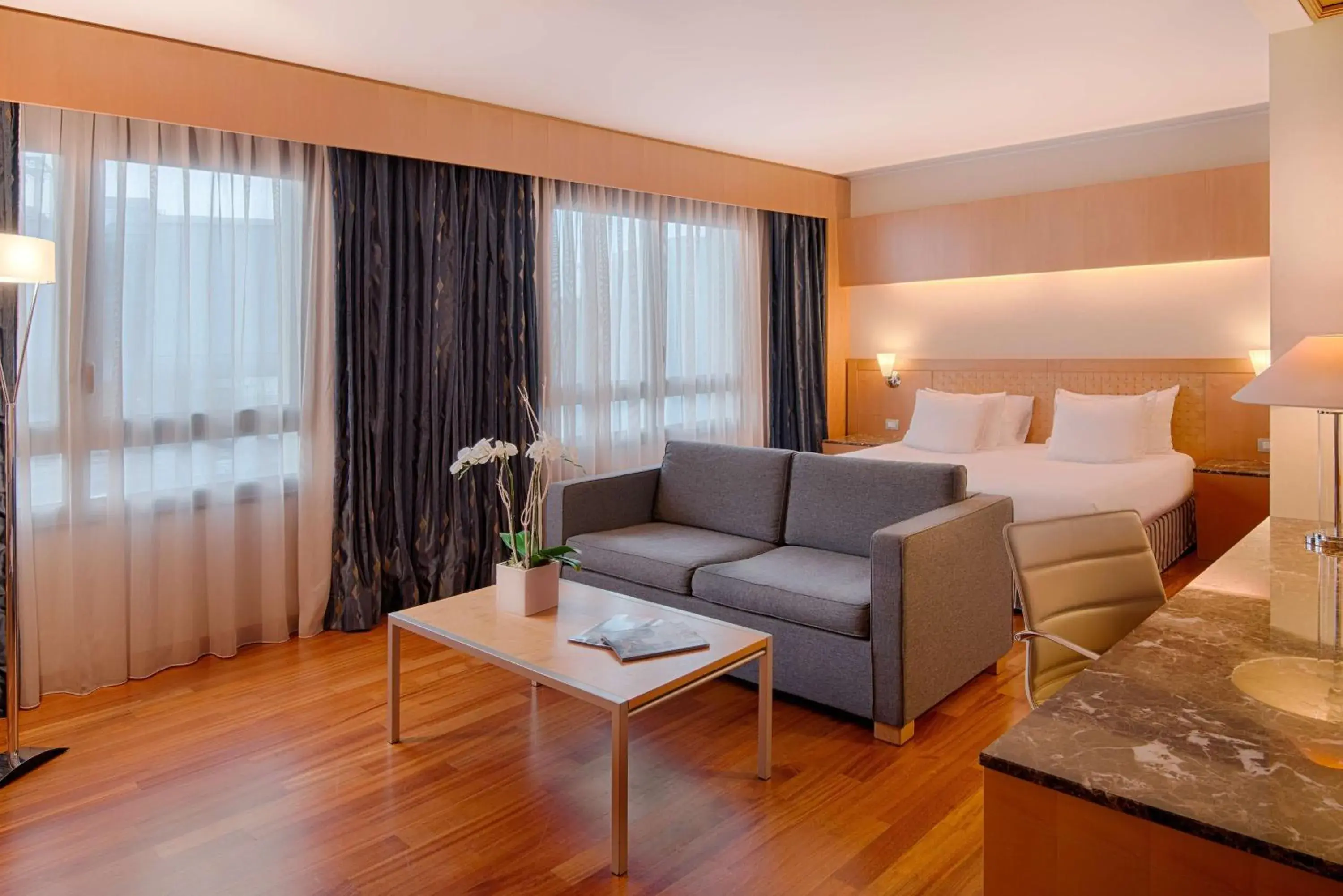 Junior Suite with View in NH Collection Genova Marina Junior Suite with View in NH Collection Genova Marina