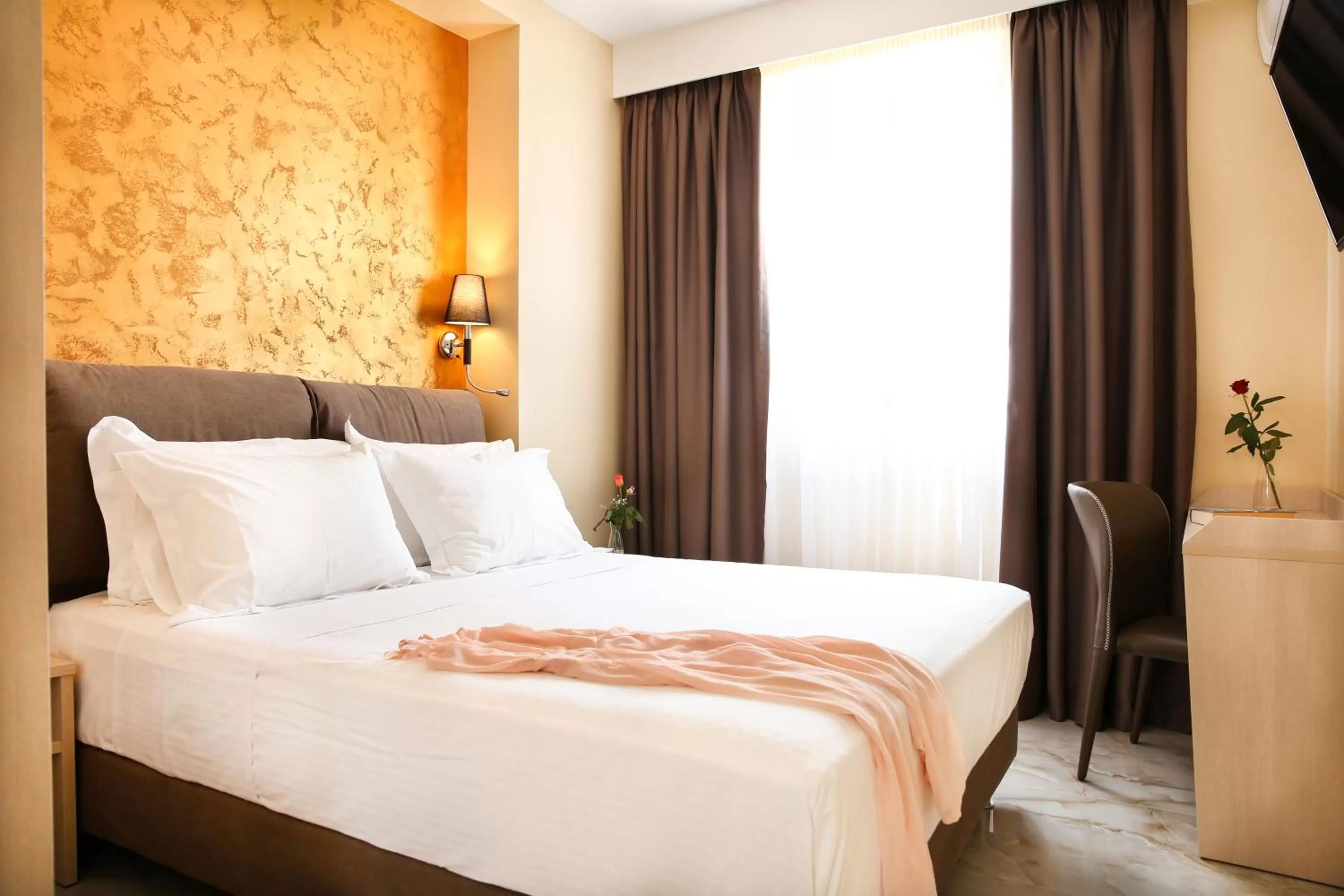 Bed in Athens Starlight Hotel