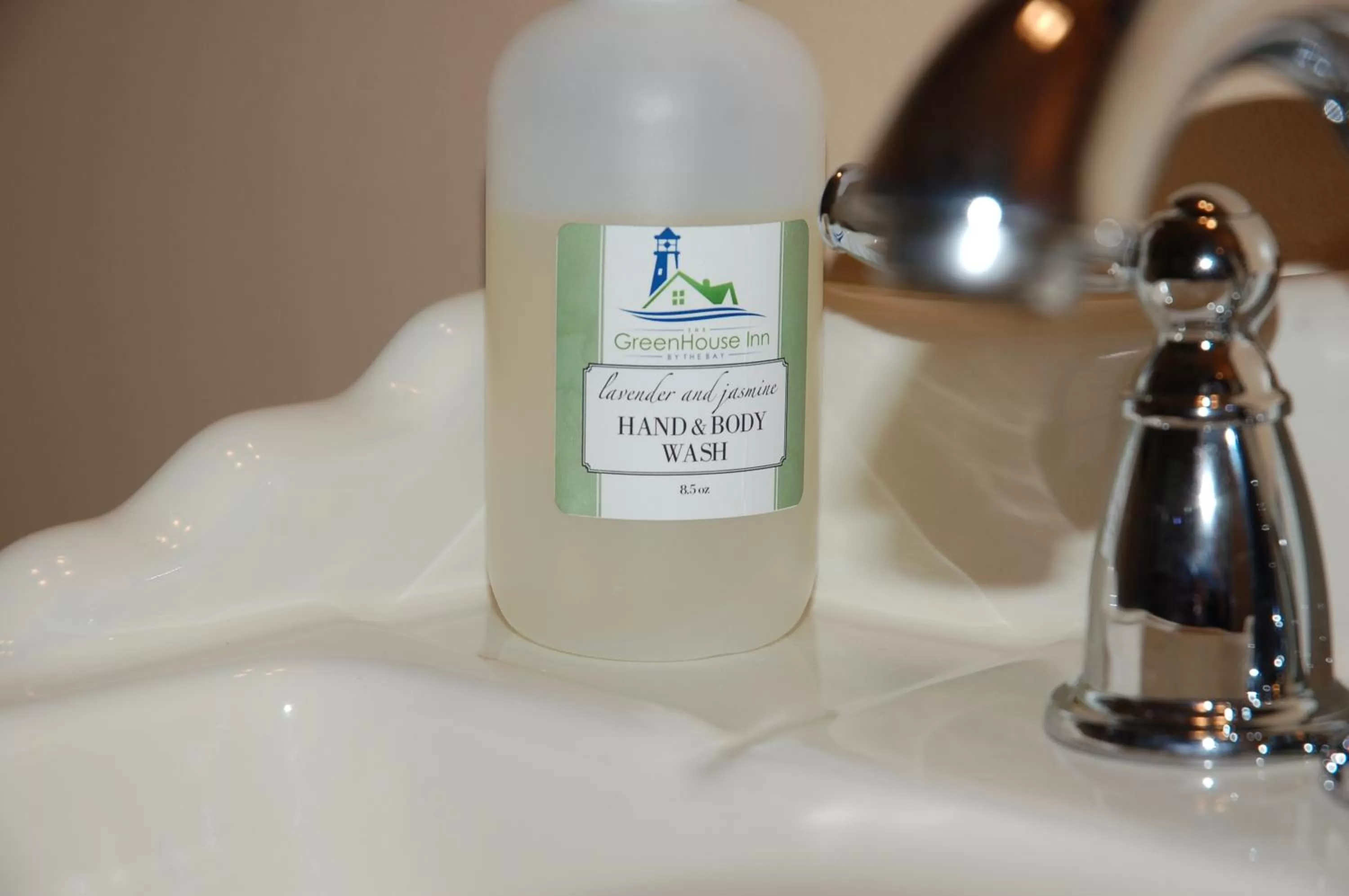 Bathroom in Greenhouse Inn by the Bay