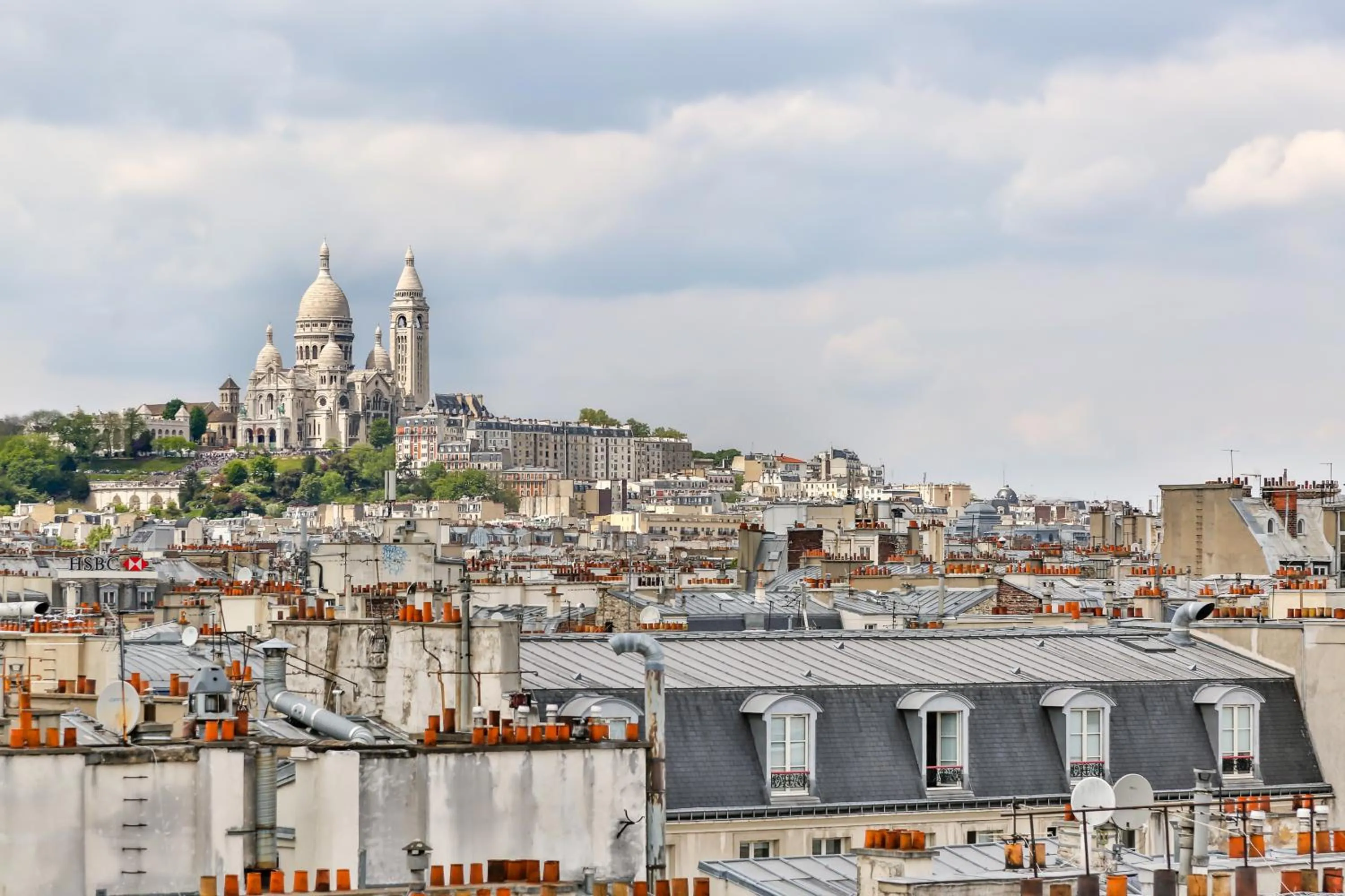 Off site in Hôtel Le Marcel Paris Gare de l'Est