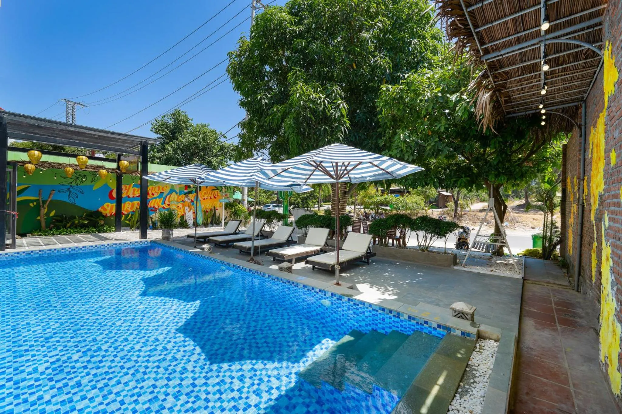 Patio in Viet Long Hoian Beach Hotel - STAY 24H