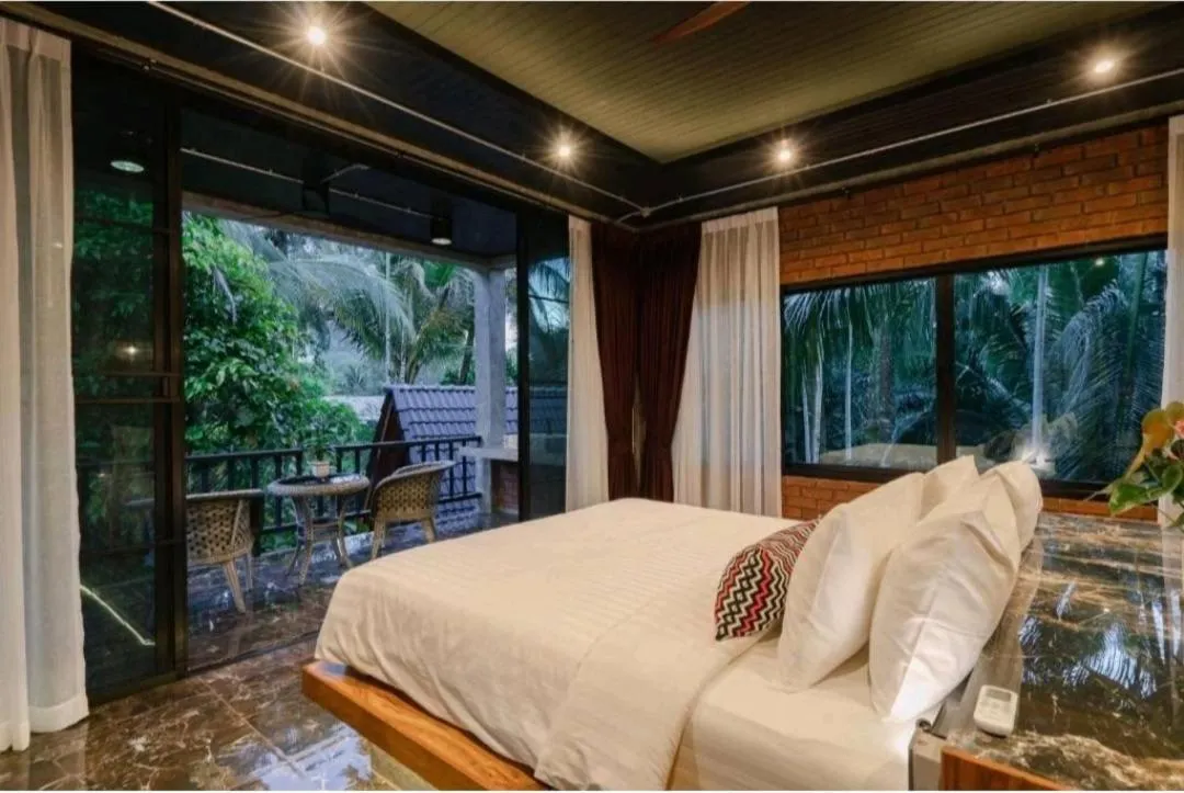 Grandfather Khaolak Resort