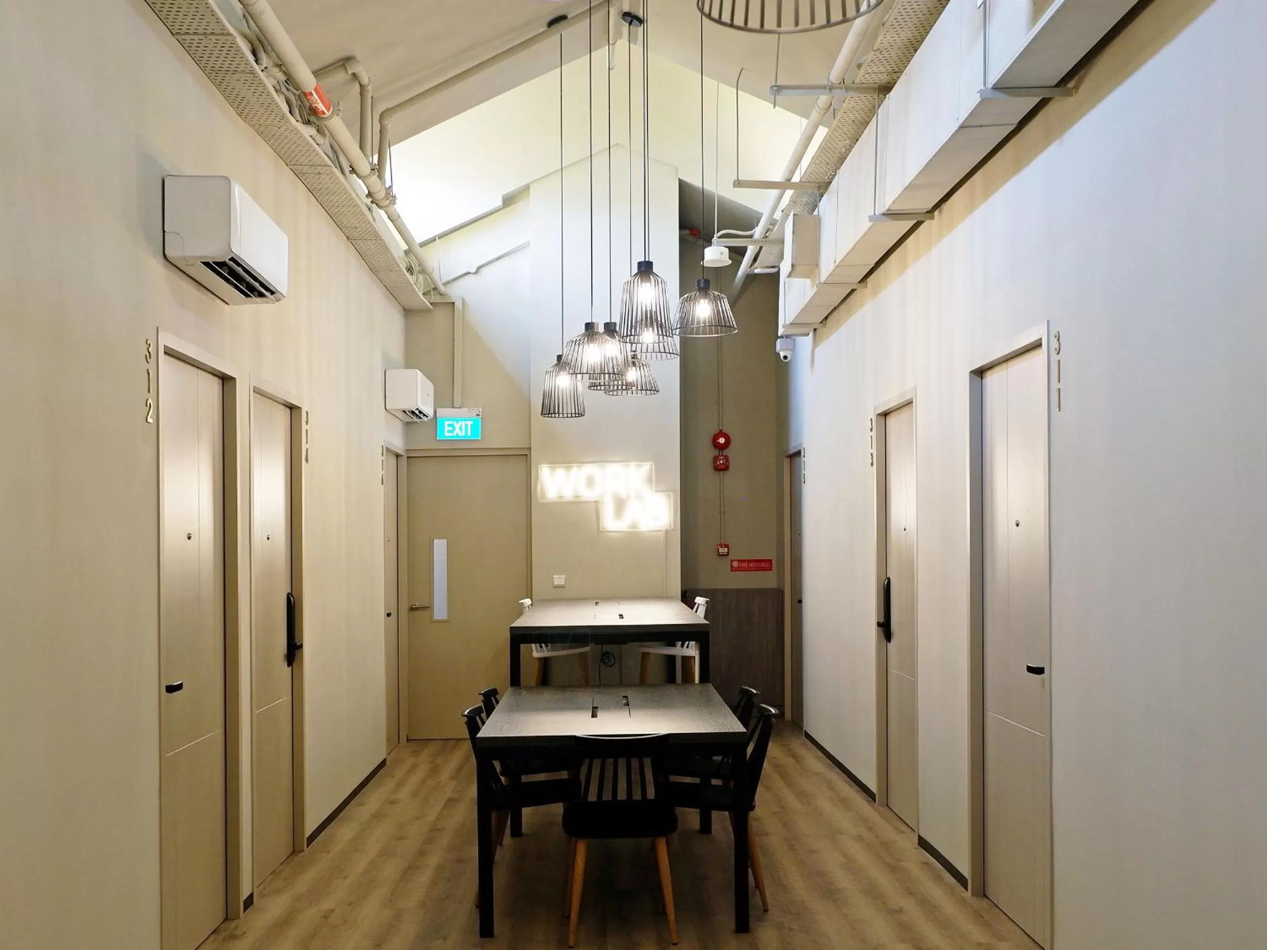 hair dresser in ST Signature Jalan Besar, SHORT OVERNIGHT, 13 Hours, 6PM-7AM