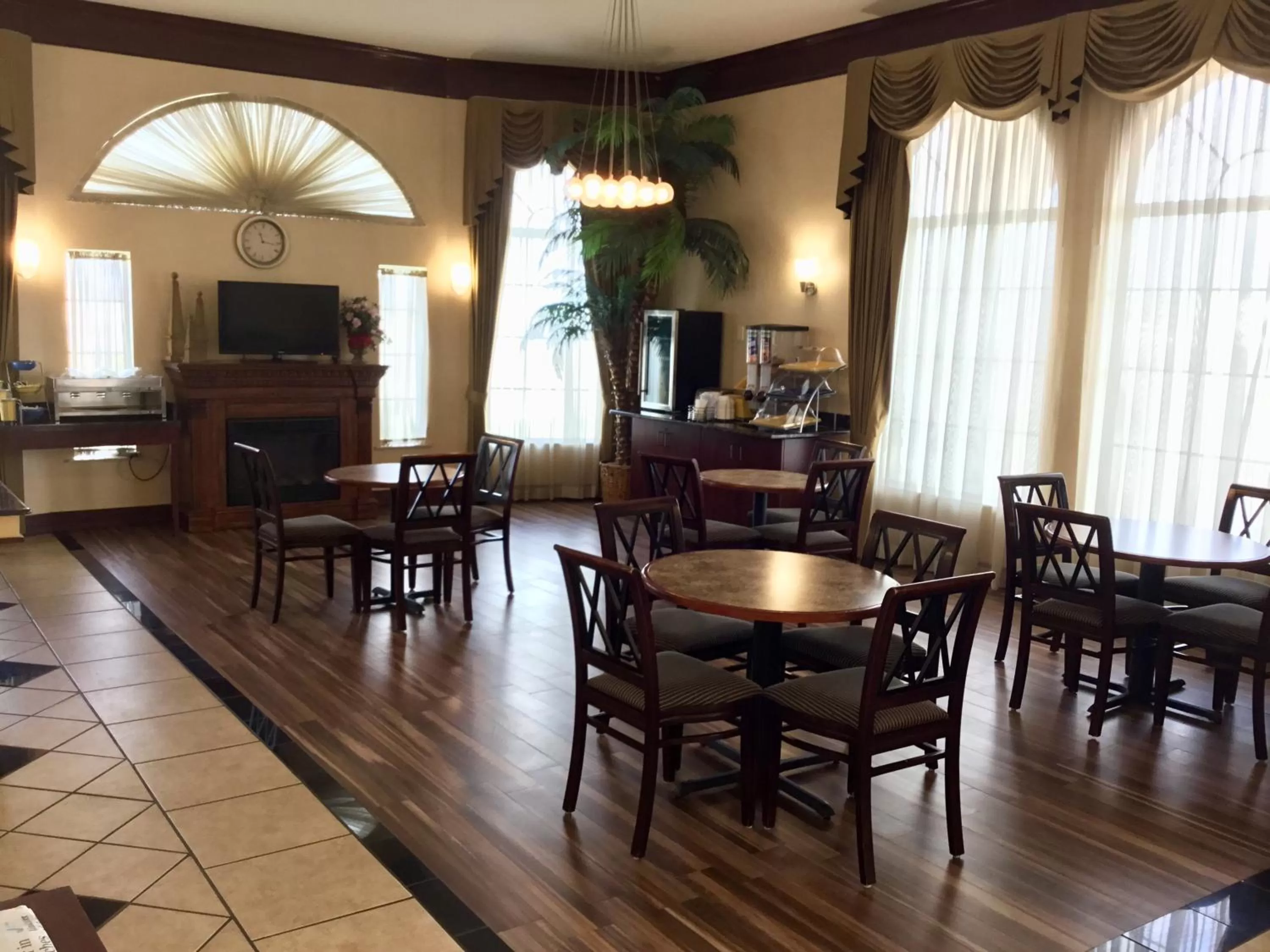 Food and drinks in Days Inn by Wyndham Robstown