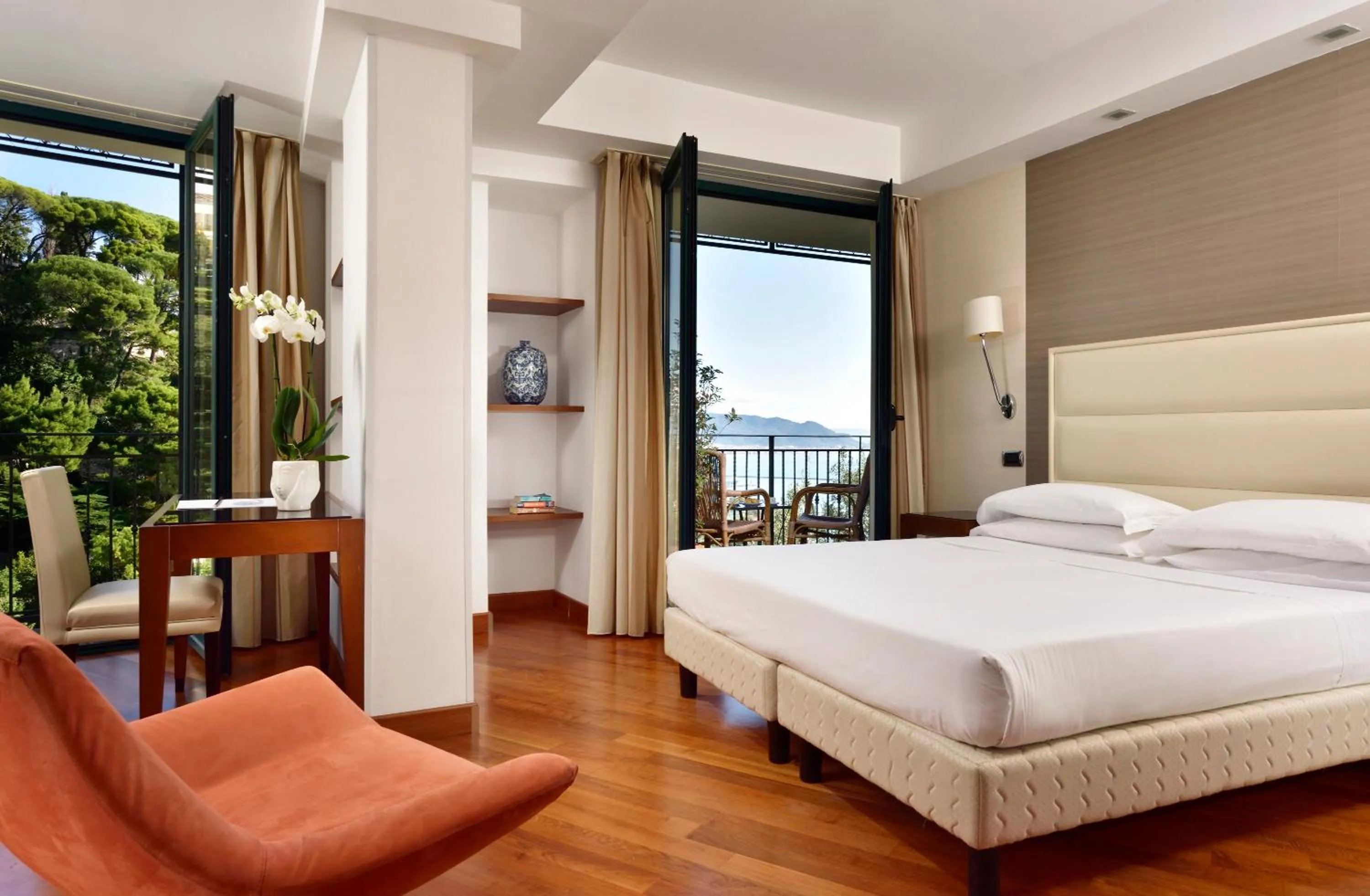 View (from property/room), Bed in Hotel Raito Wellness & SPA