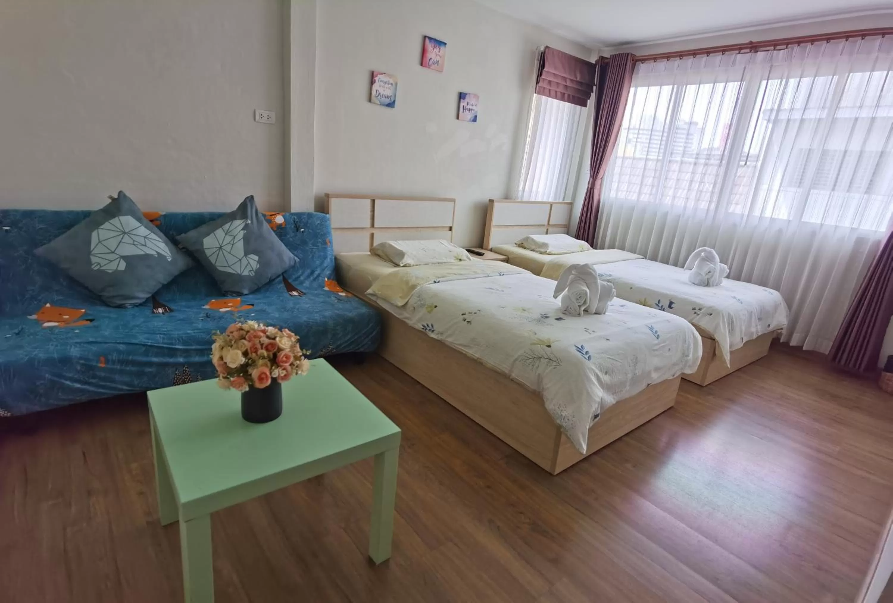 Photo of the whole room, Bed in TD Bangkok