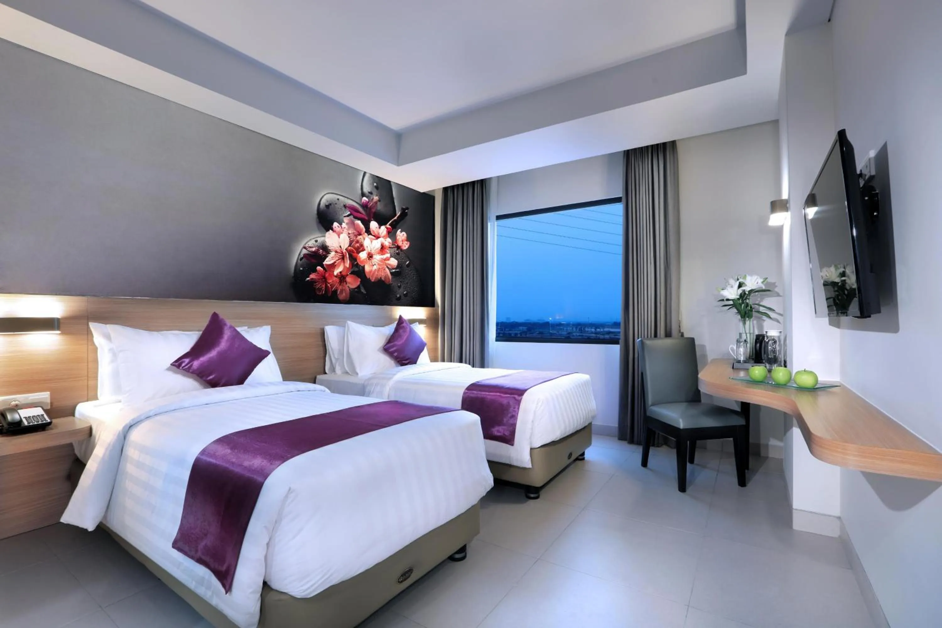 Superior Double or Twin Room in Quest Hotel Cikarang by ASTON