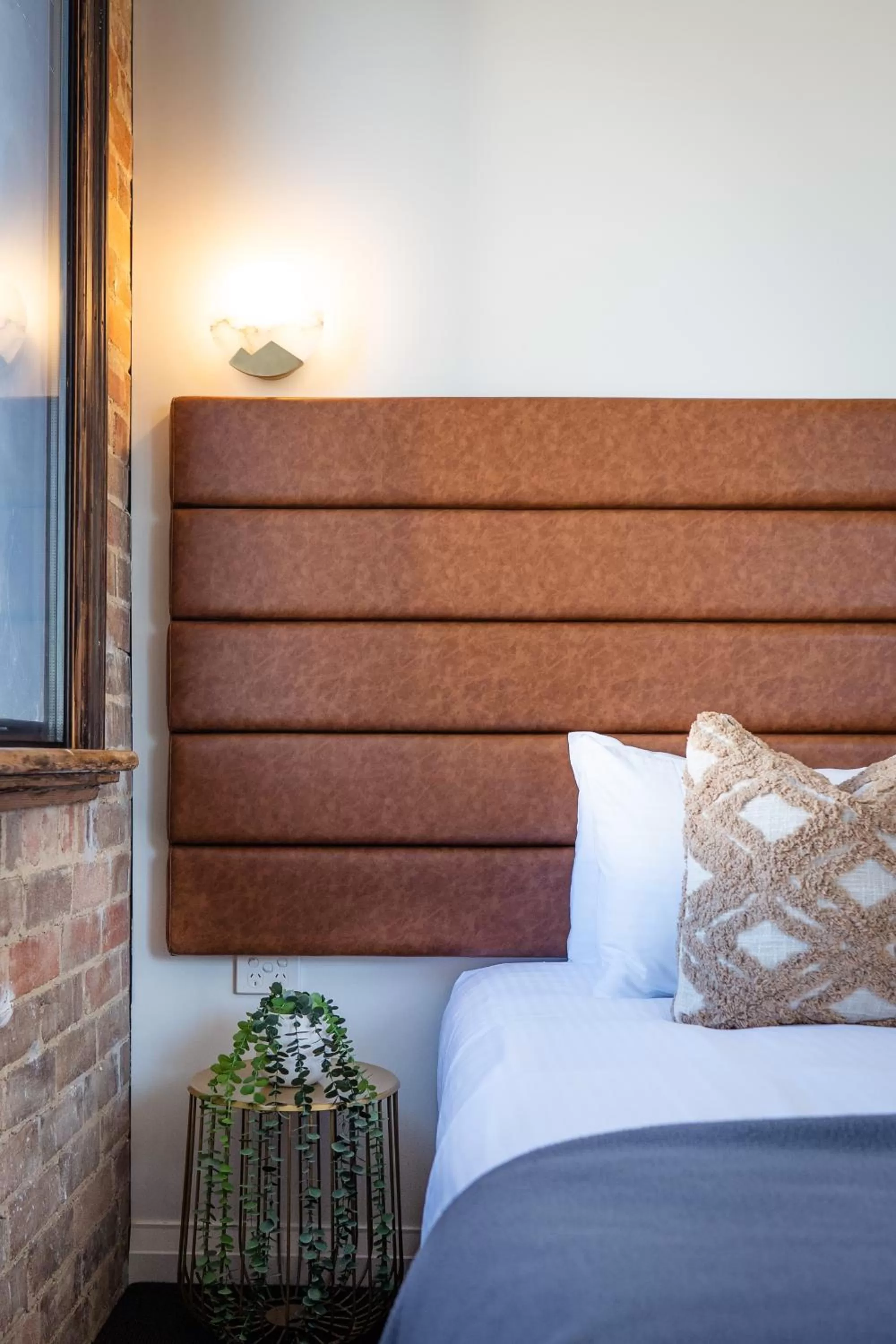 Bed in Grand Hotel and Studios