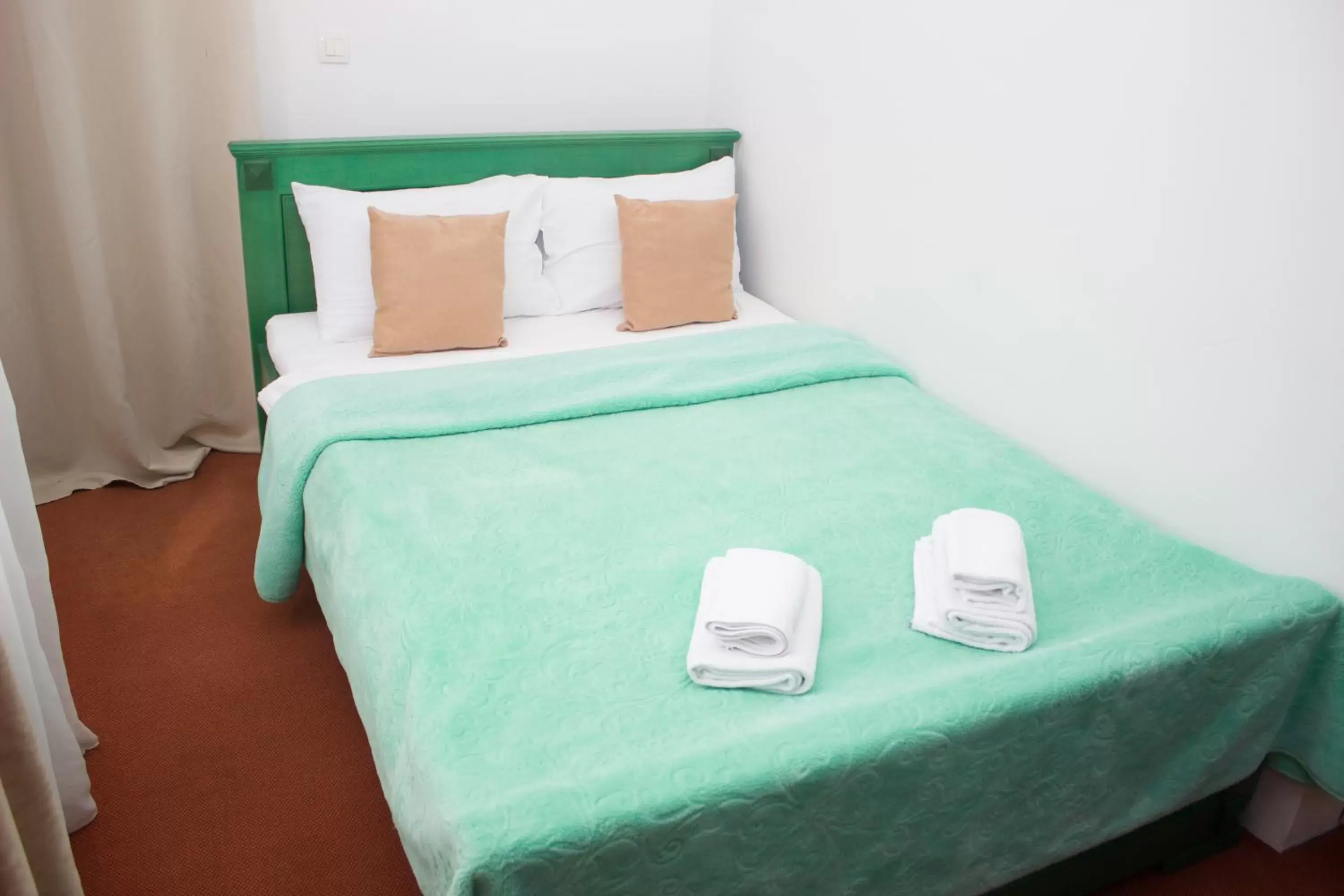 Deluxe Double Room with Balcony in Hotel Serdar Deluxe Double Room with Balcony in Hotel Serdar