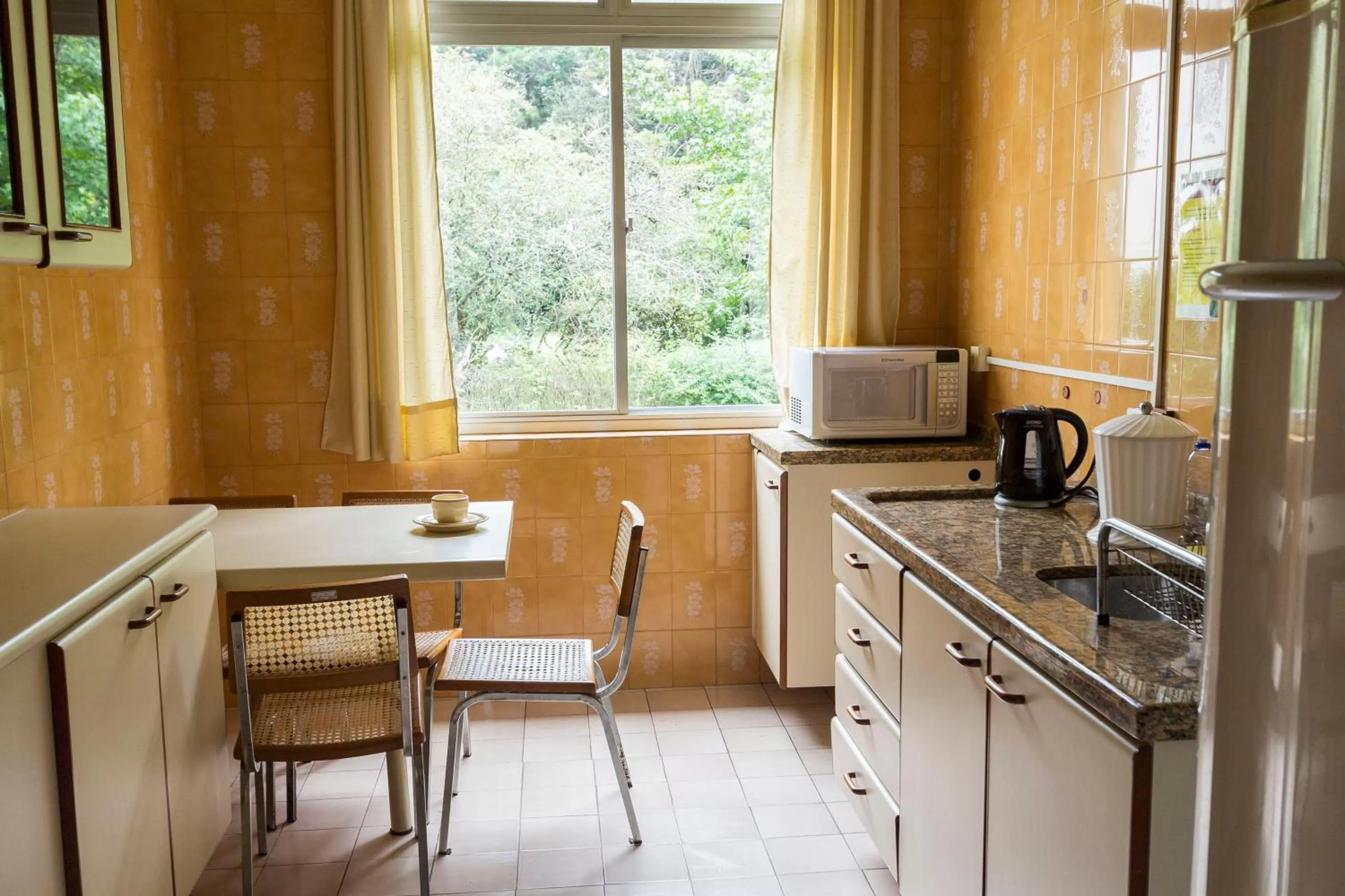 Communal kitchen in Pousada Betânia