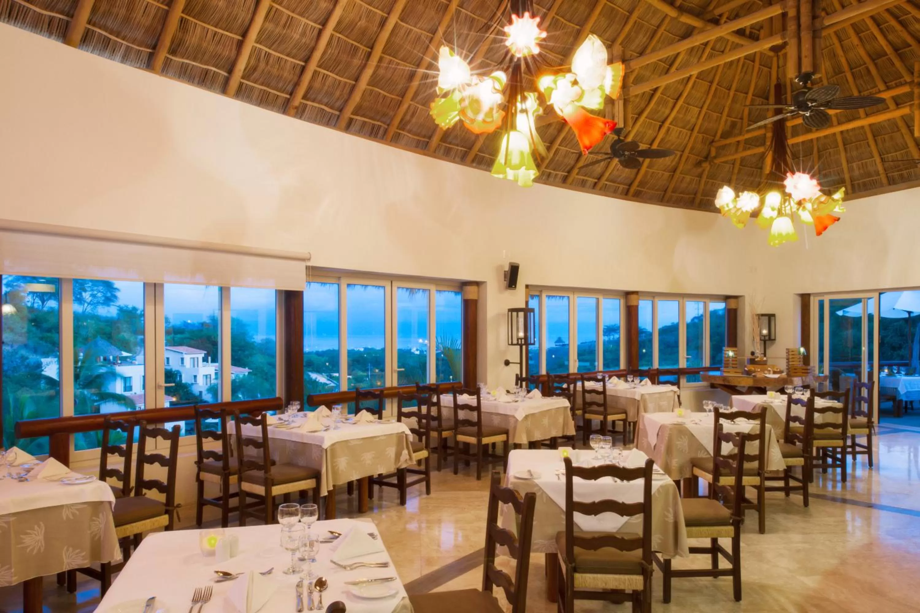 Restaurant/places to eat in Grand Matlali Suites & Villas Riviera Nayarit