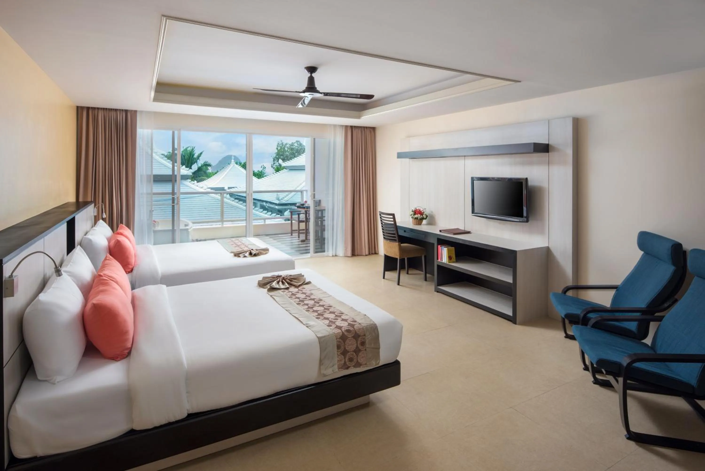 Photo of the whole room, Bed in Anyavee Tubkaek Beach Resort