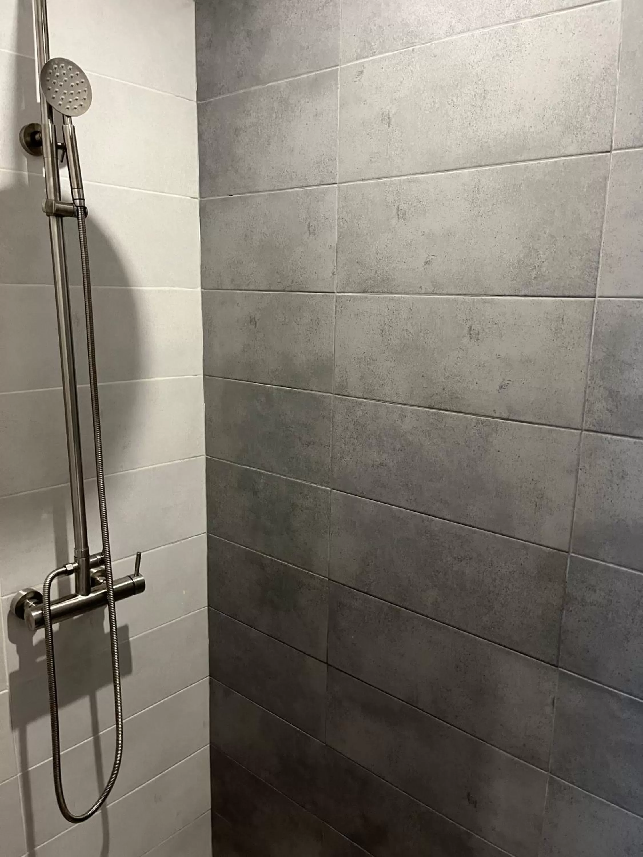 Bathroom in Elite Hotel