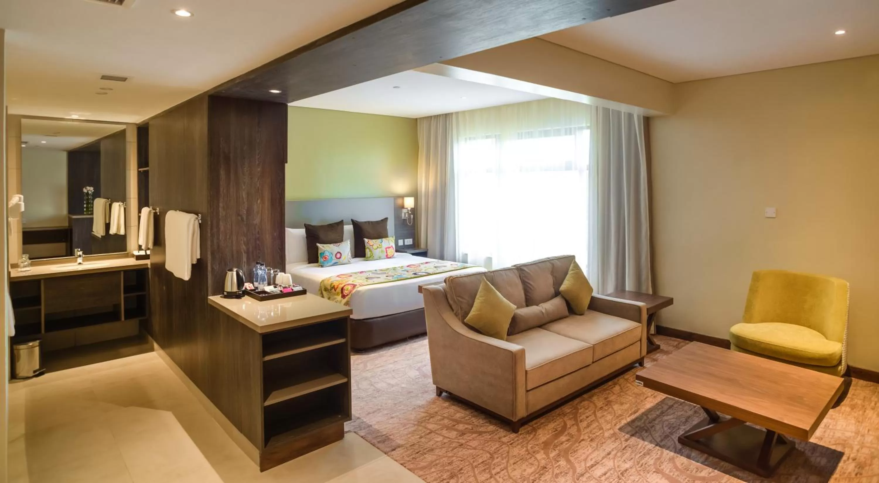 Photo of the whole room in Tamarind Tree Hotel