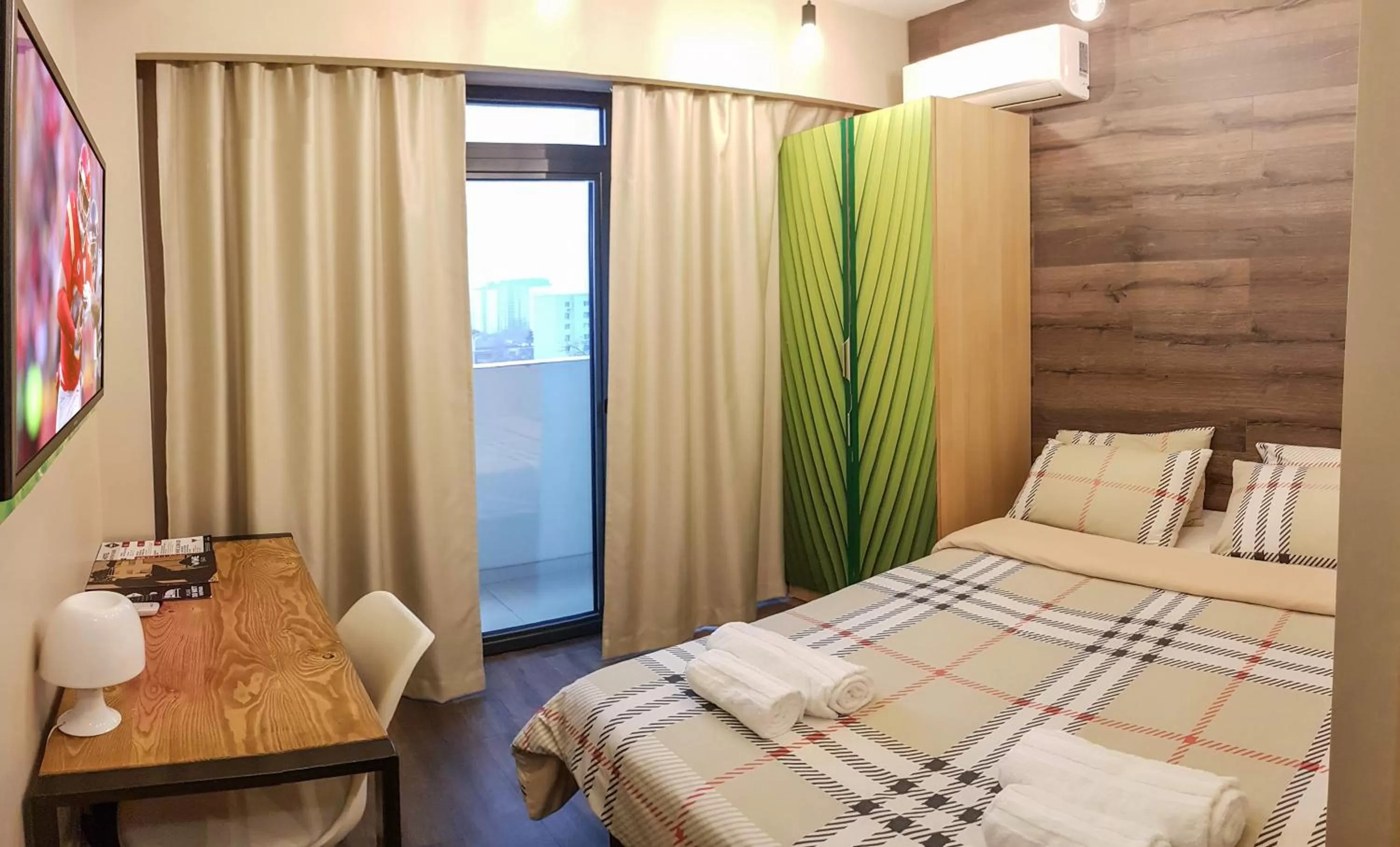 Bed in Wine Hotel Chisinau