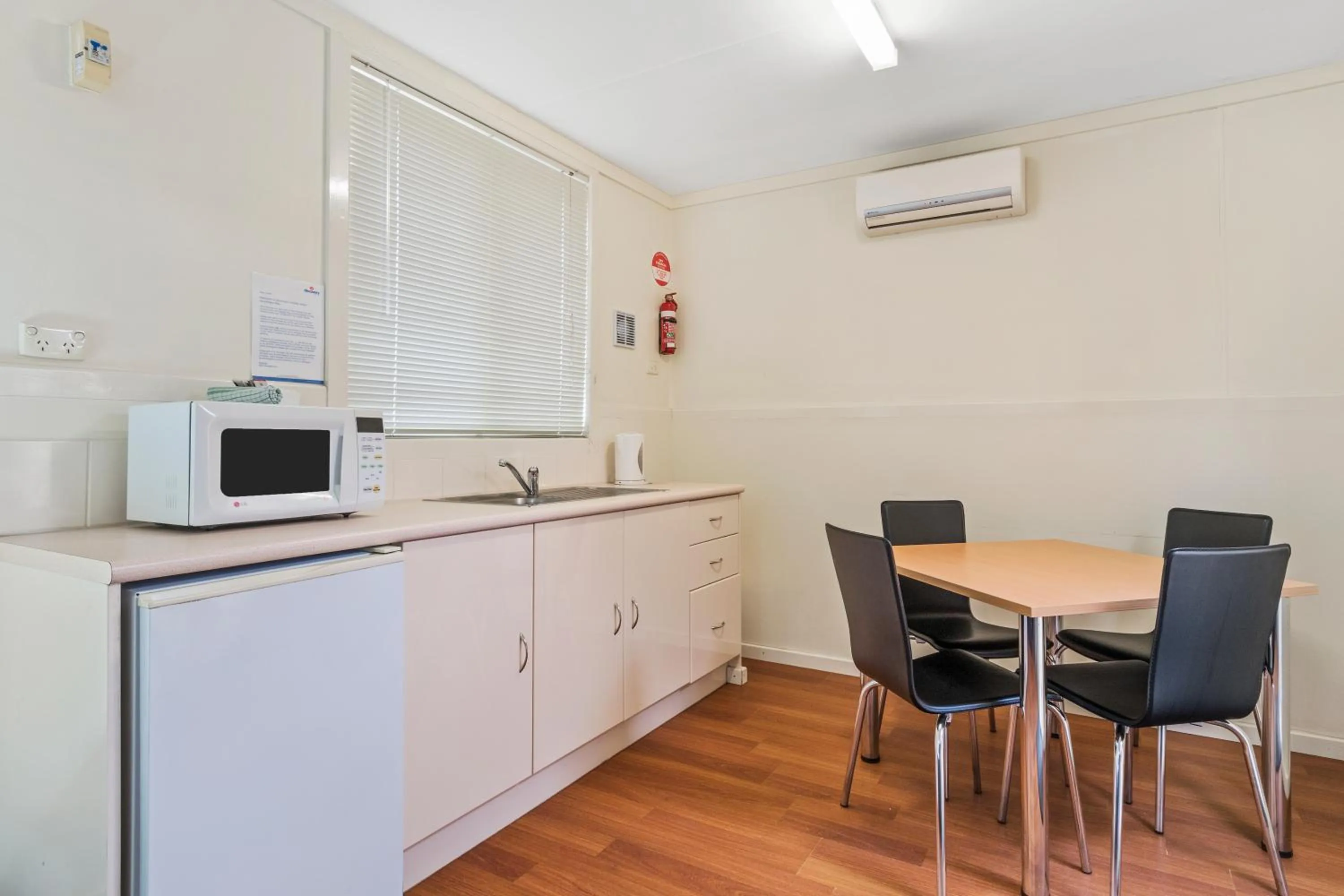 Economy Studio (External Ensuite) in Discovery Parks - Bunbury Foreshore