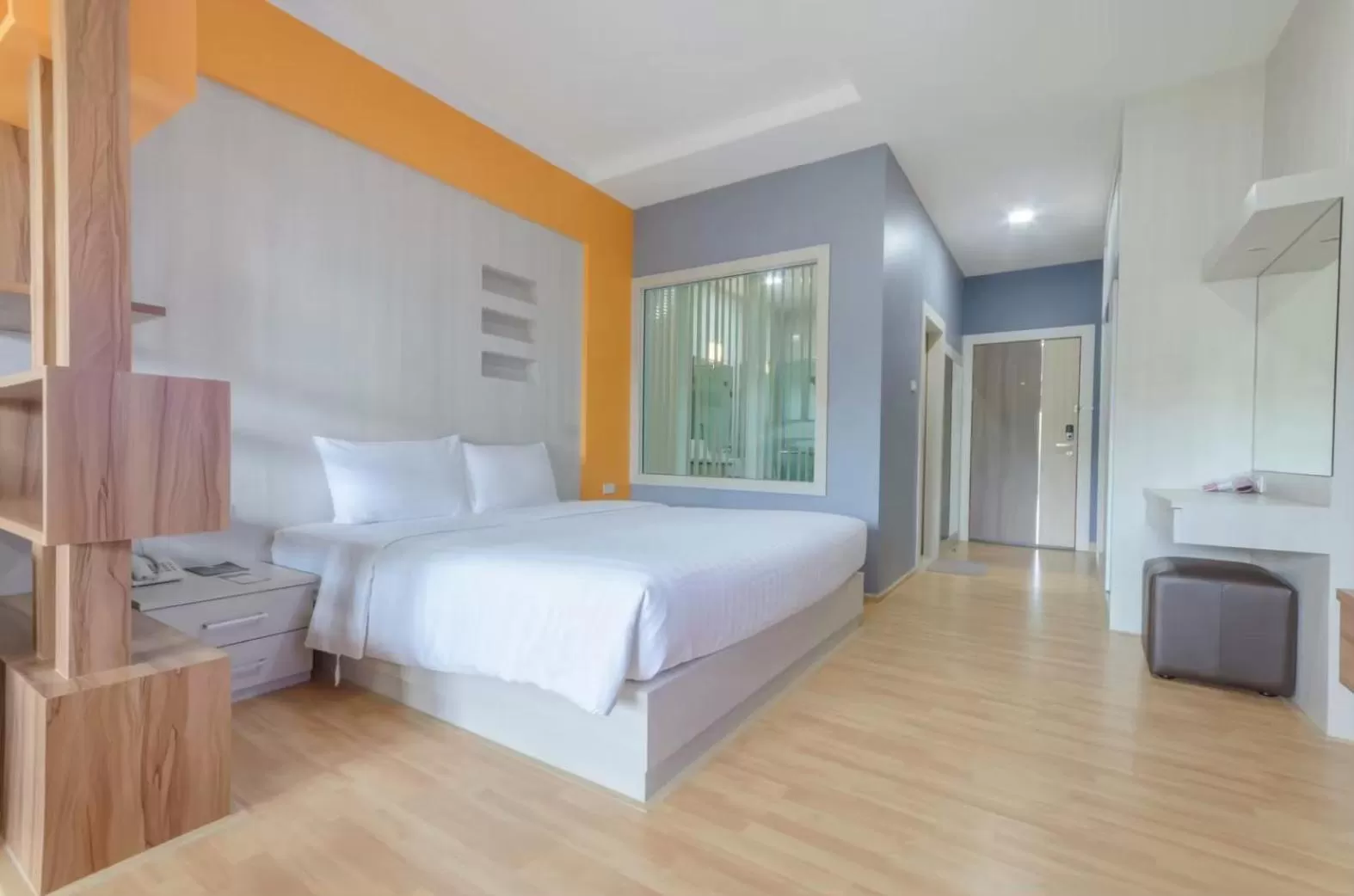 Bed in Eastpana Hotel - SHA Extra Plus