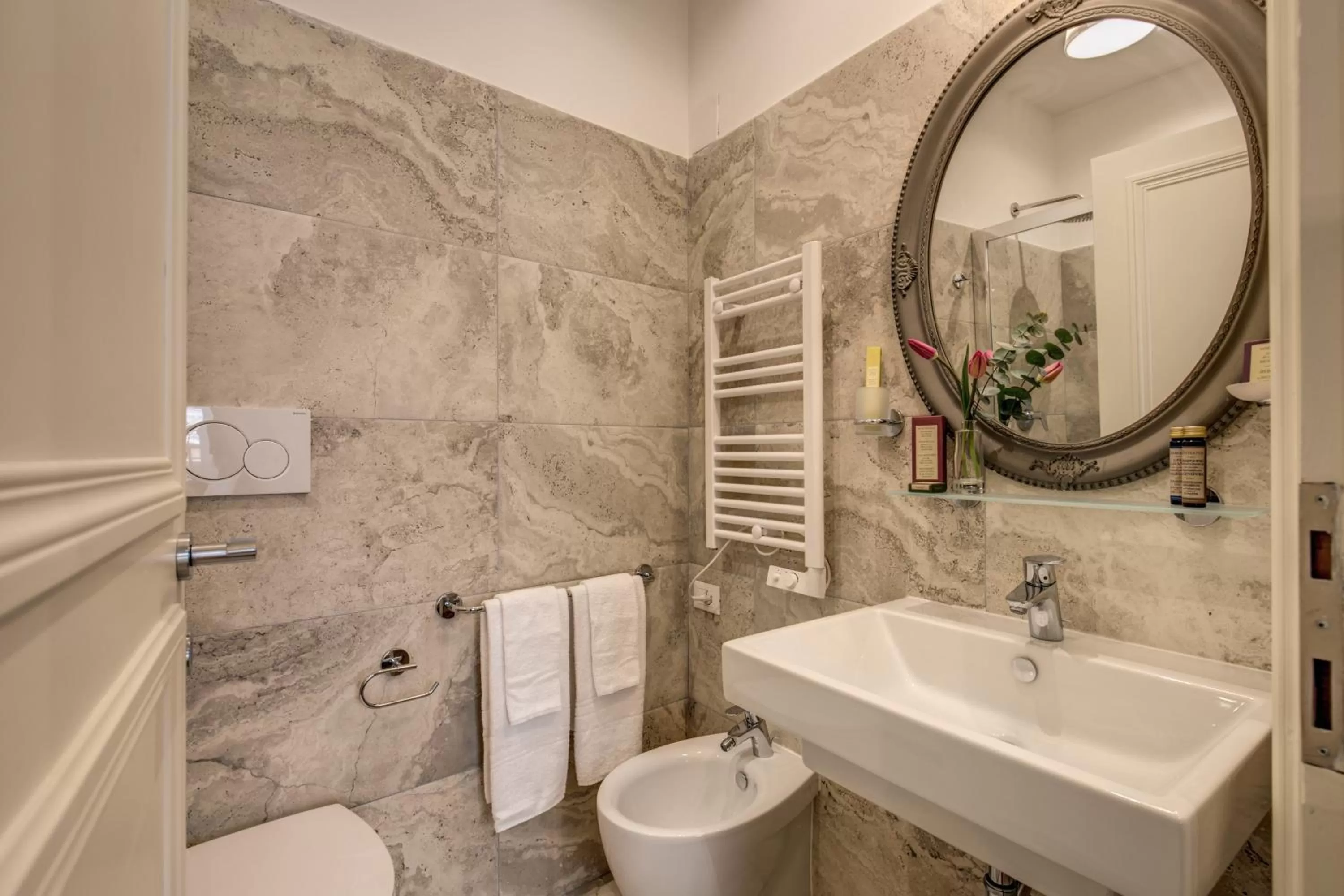 Bathroom in Charme Spagna Boutique Hotel