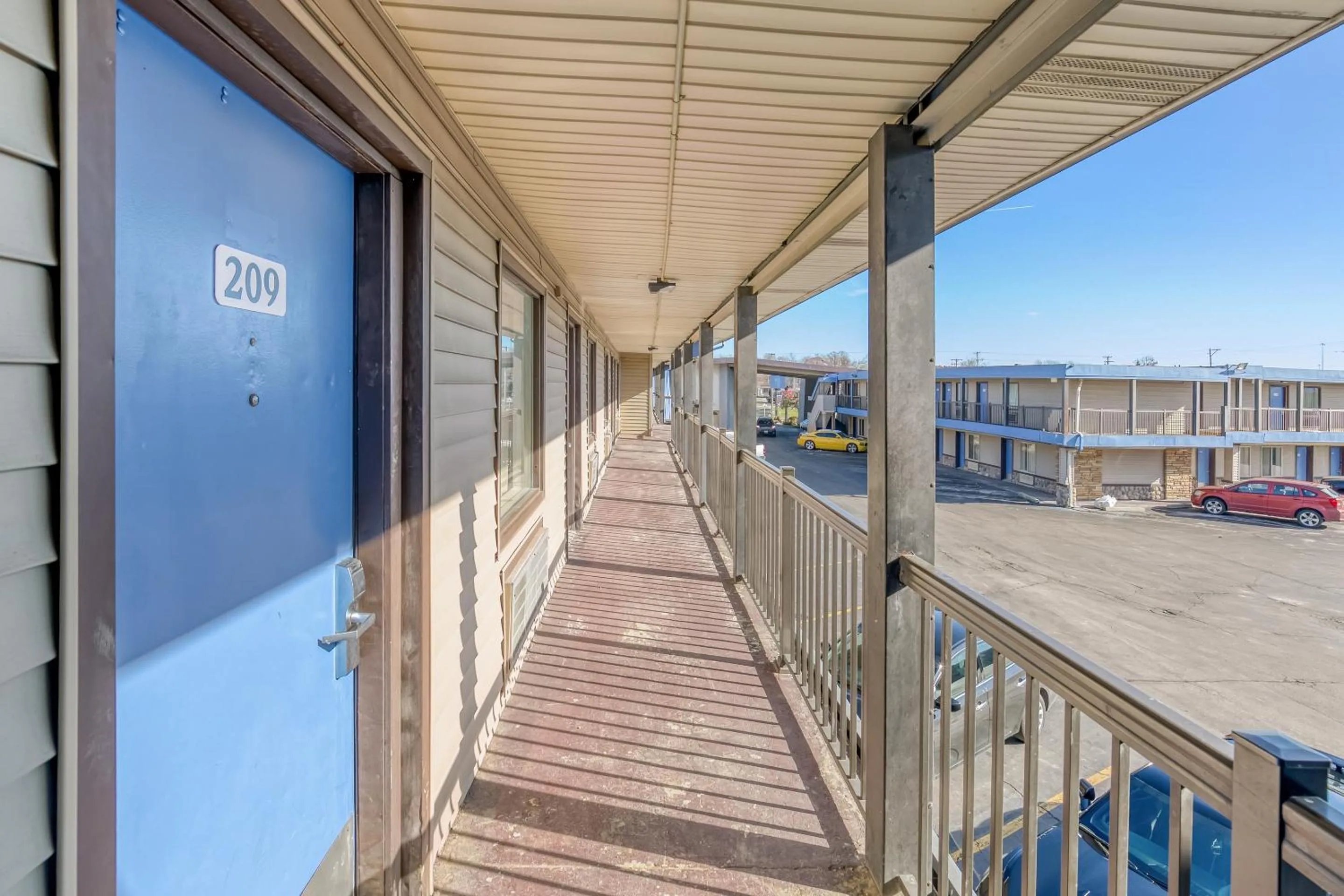 Area and facilities in FairBridge Inn Express North Lima