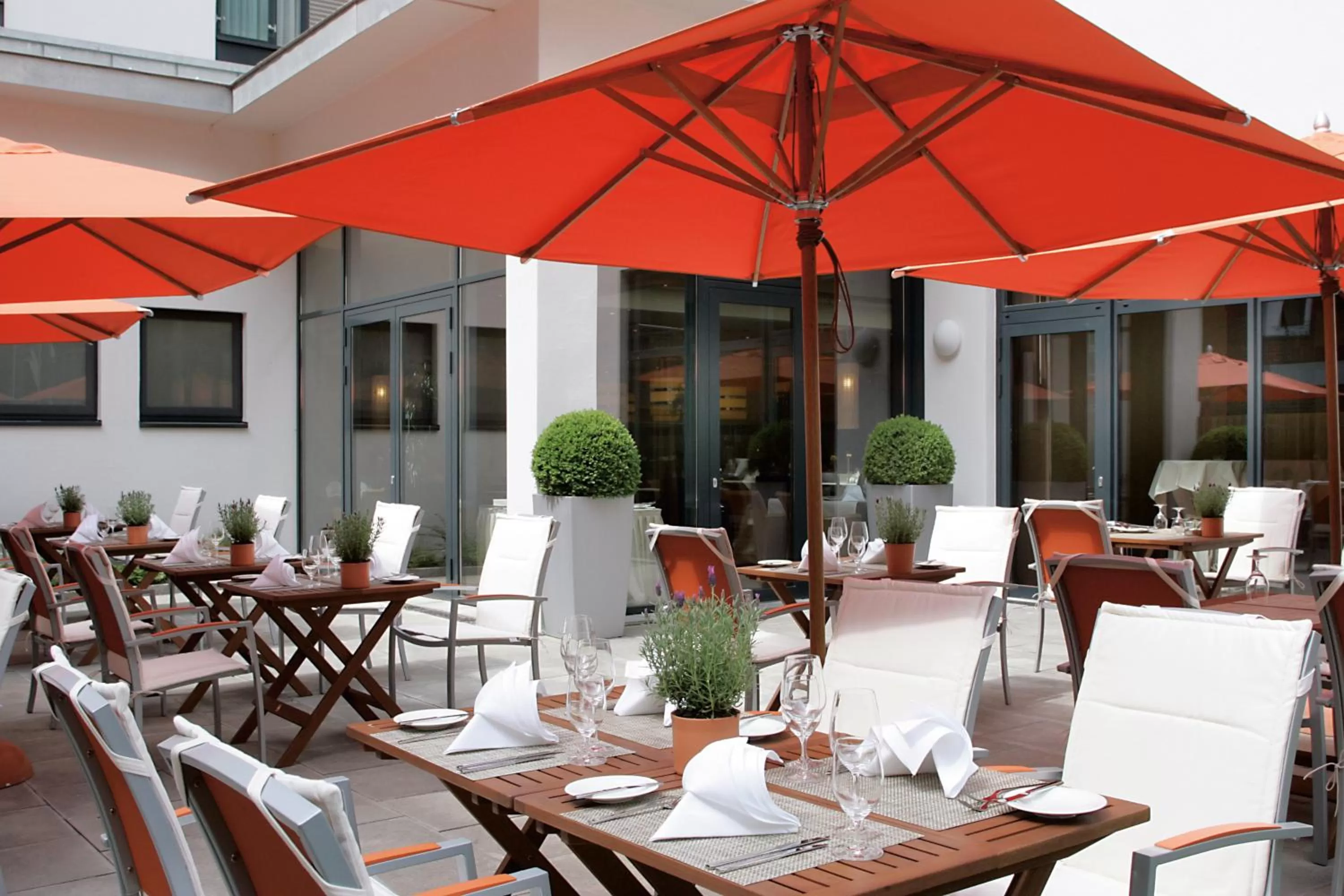 Patio in Lindner Hotel Hamburg am Michel, part of JdV by Hyatt