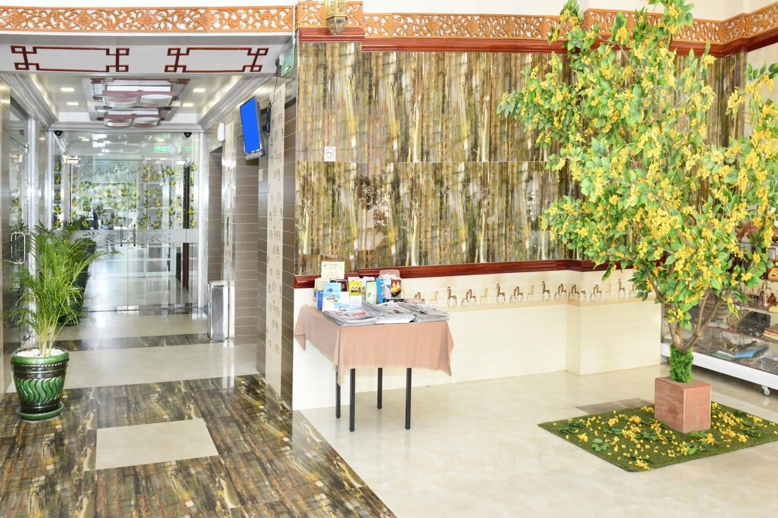 Lobby or reception in Hotel Grand United - Ahlone Branch