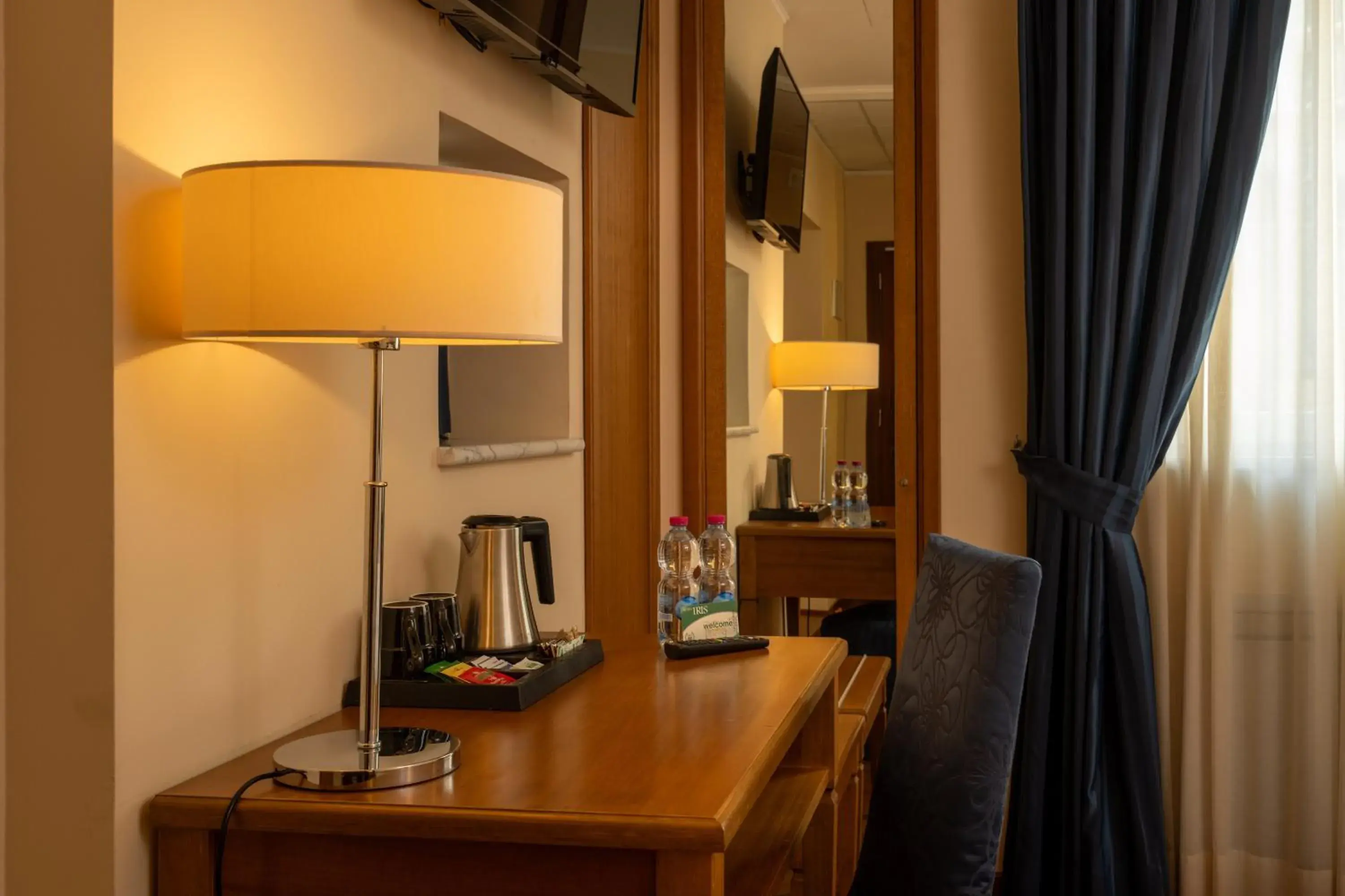 Superior Double or Twin Room in Hotel Iris Superior Double or Twin Room in Hotel Iris