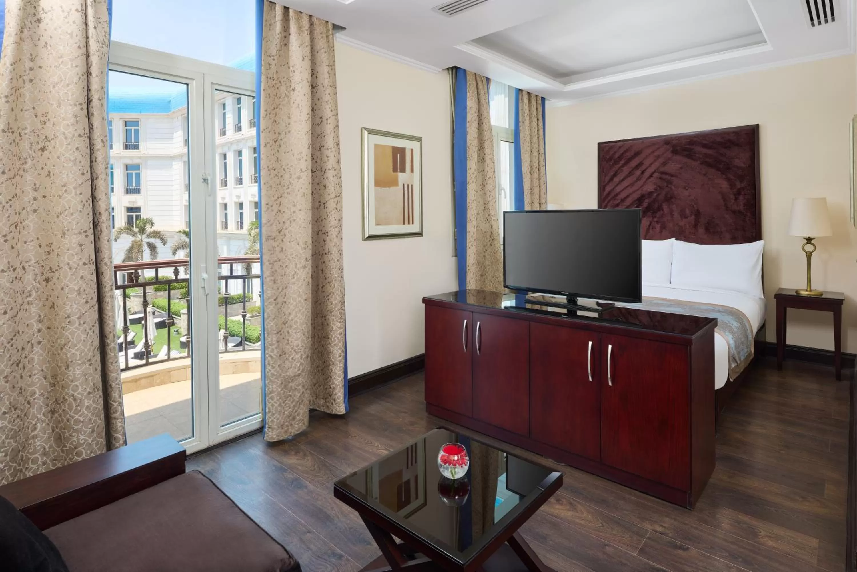 Cabana Pool with Balcony in Royal Maxim Palace Kempinski Cairo