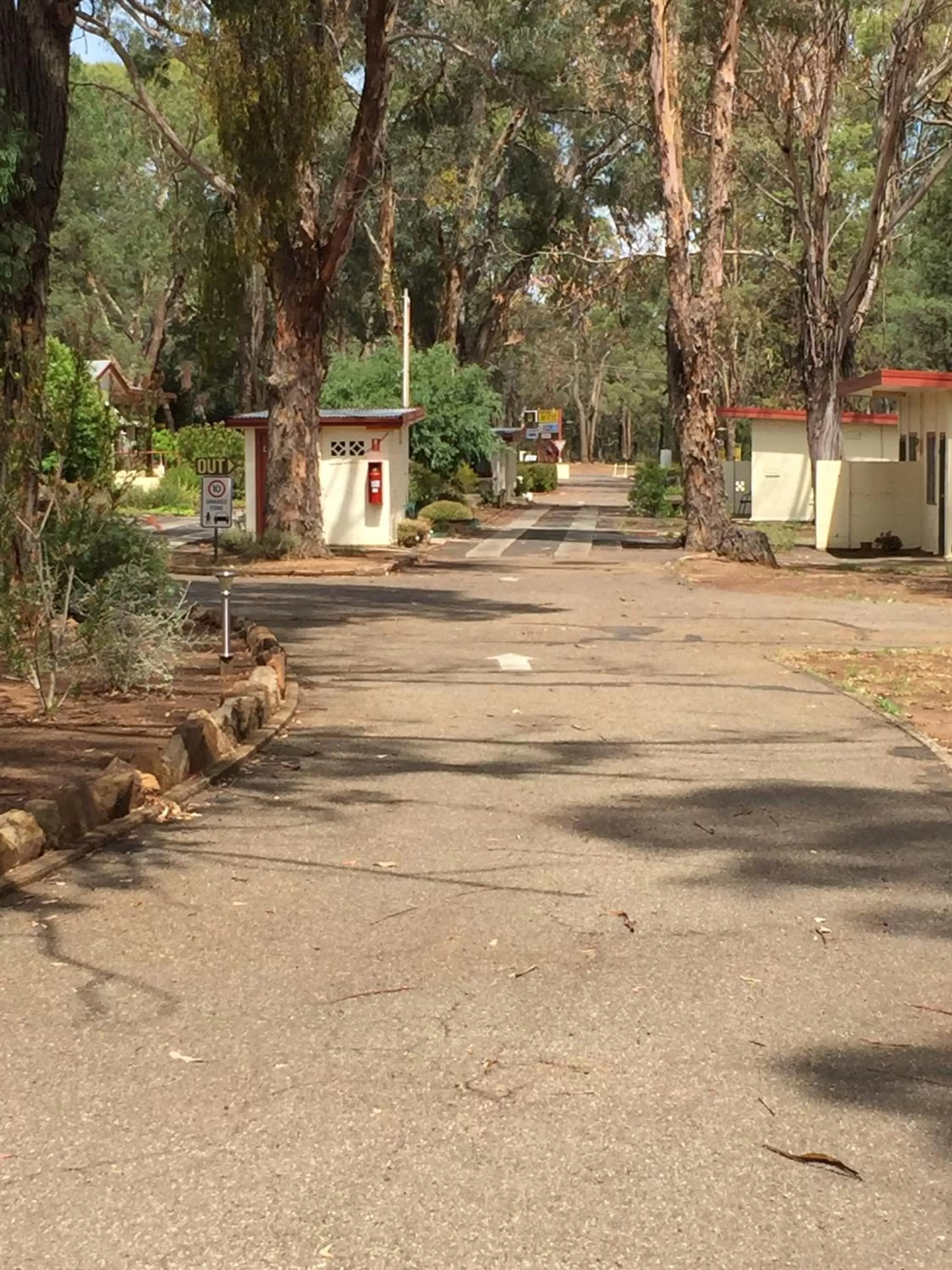 Area and facilities in Wagon Wheel Motel & Units